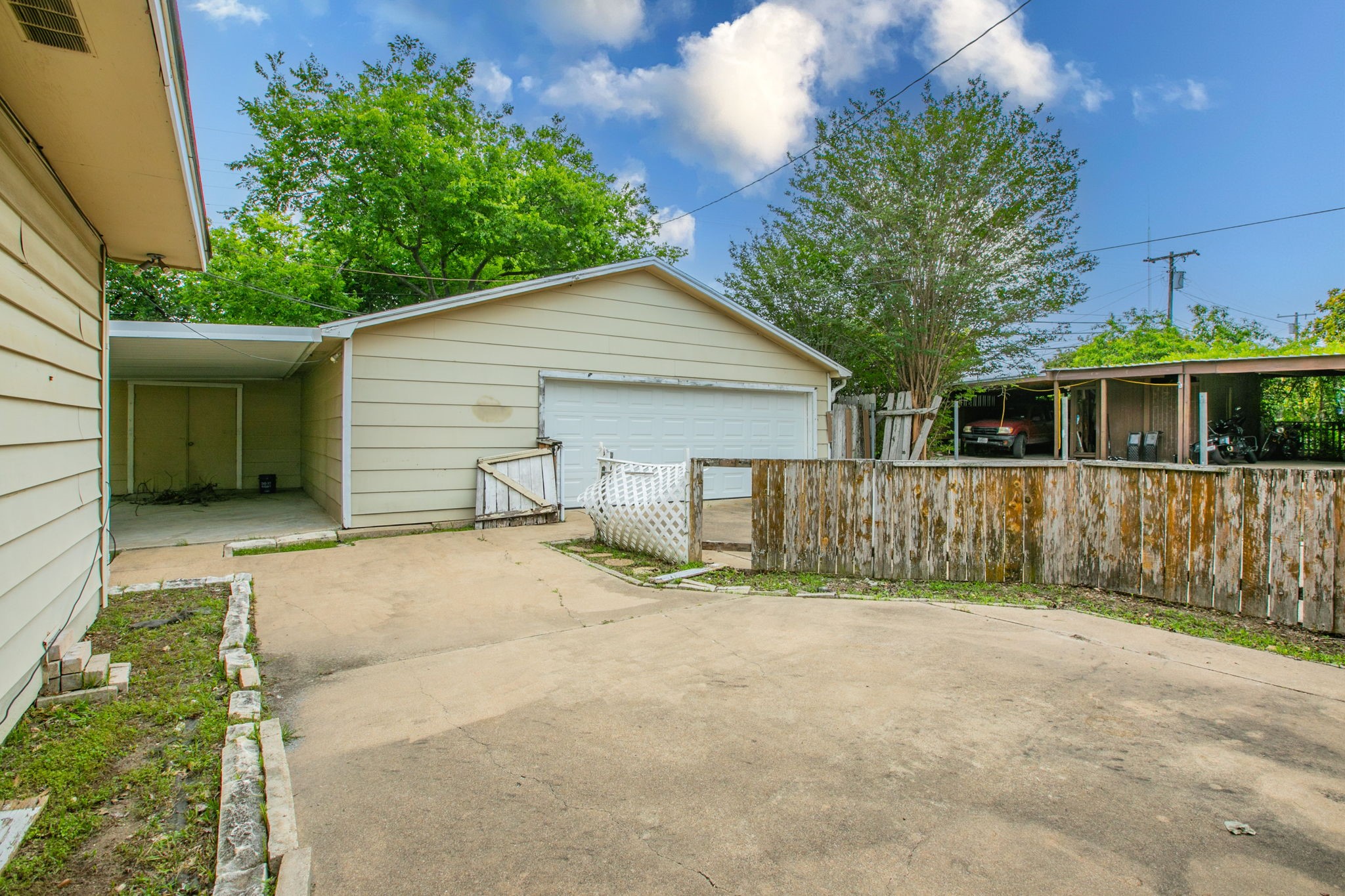 3606 Austin Avenue