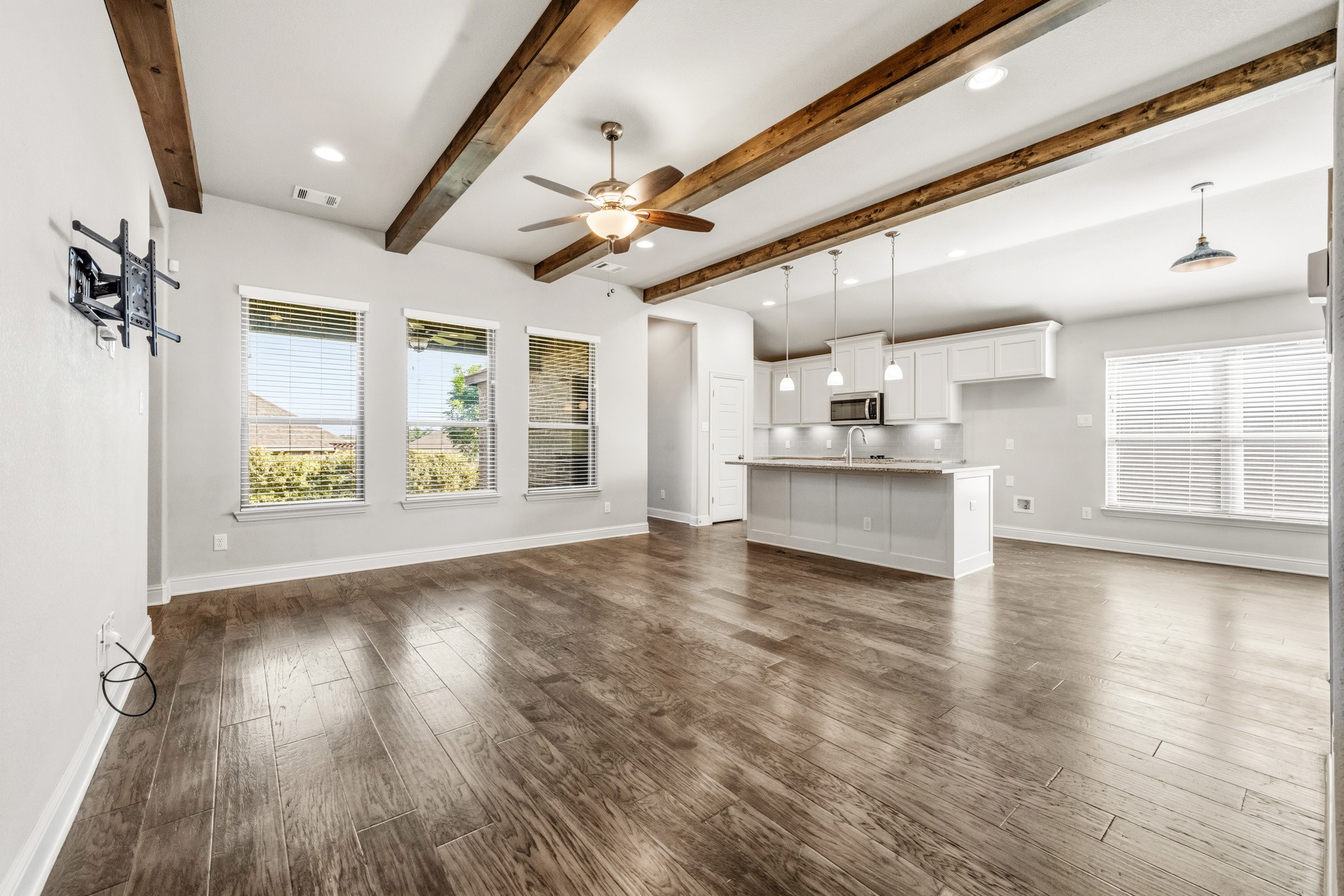 3017 Paint Horse Drive