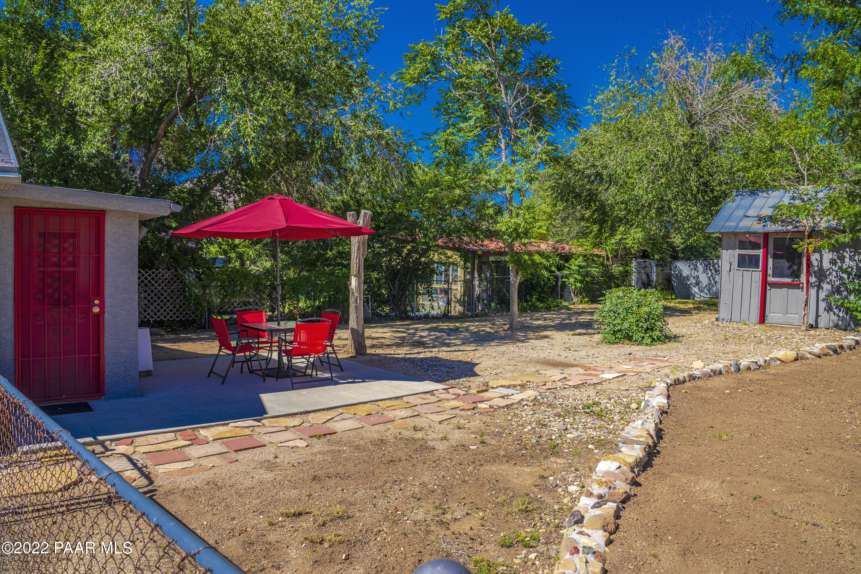 16610 W Walnut Drive