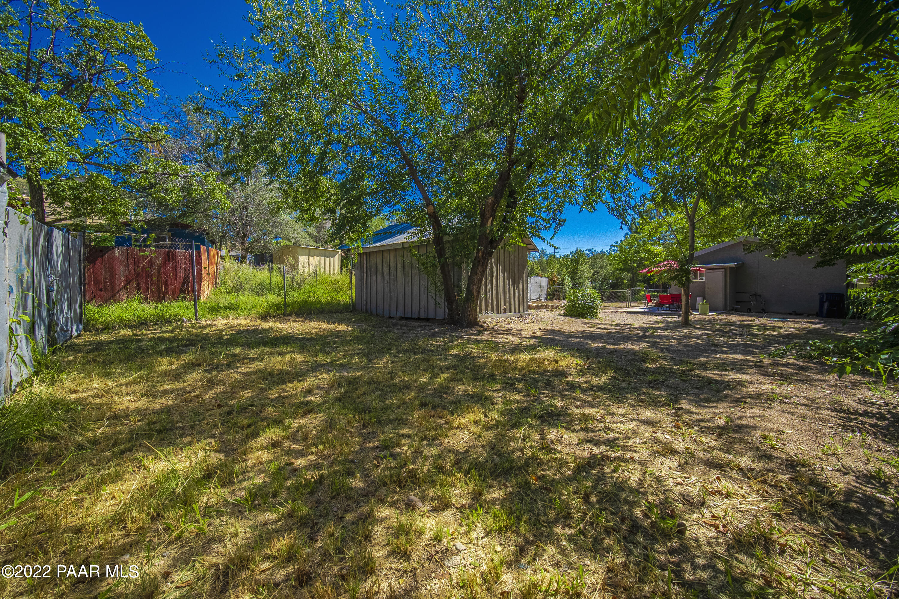 16610 W Walnut Drive