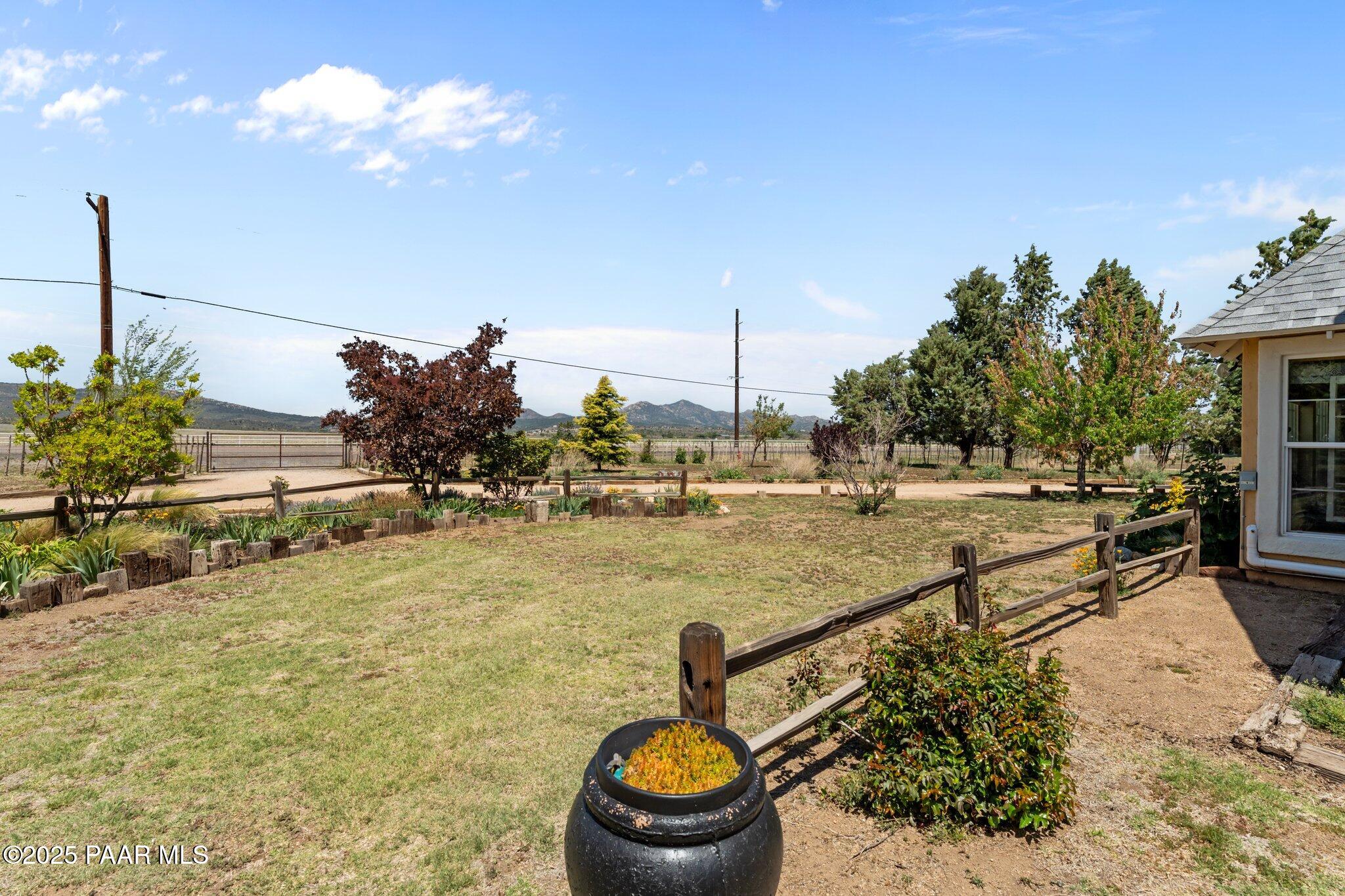 19123 S Highway 89