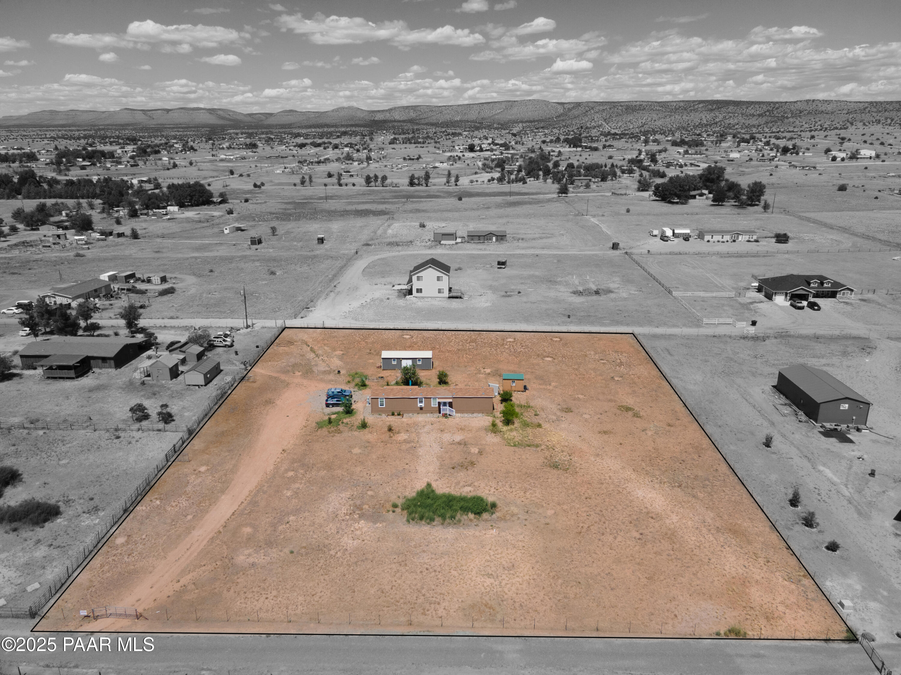 350 W Ranch House Road
