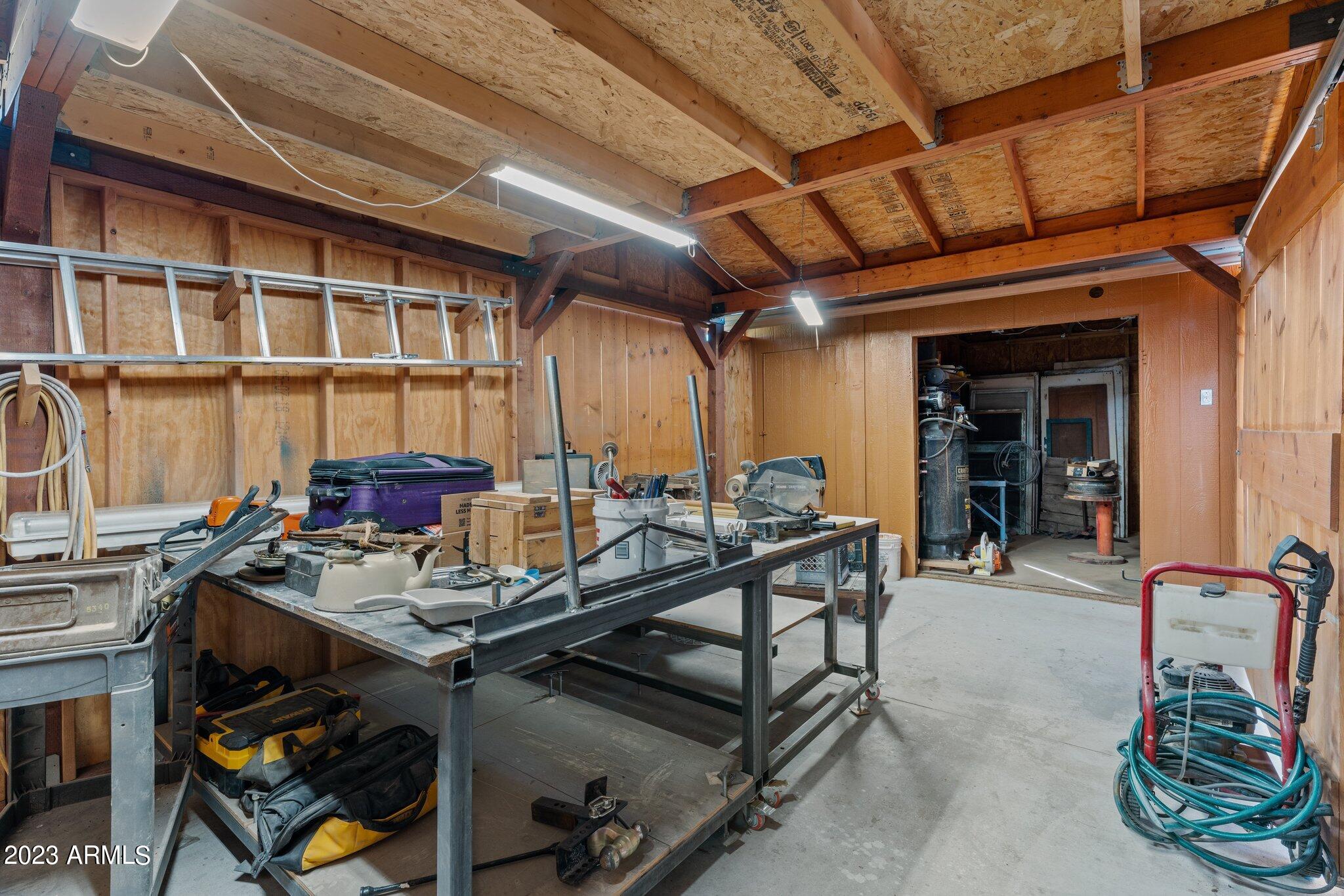 890 OASIS Drive