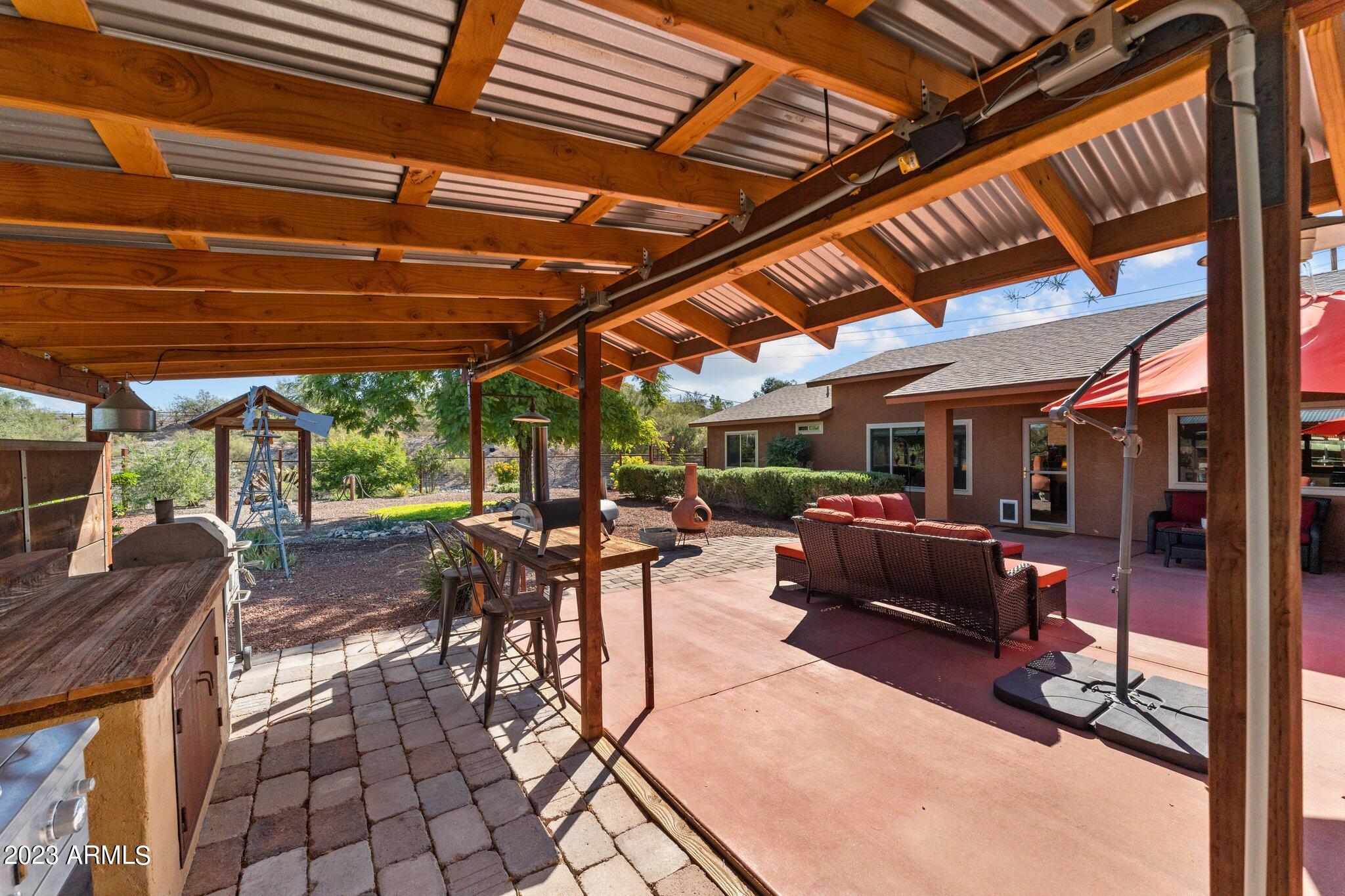 890 OASIS Drive