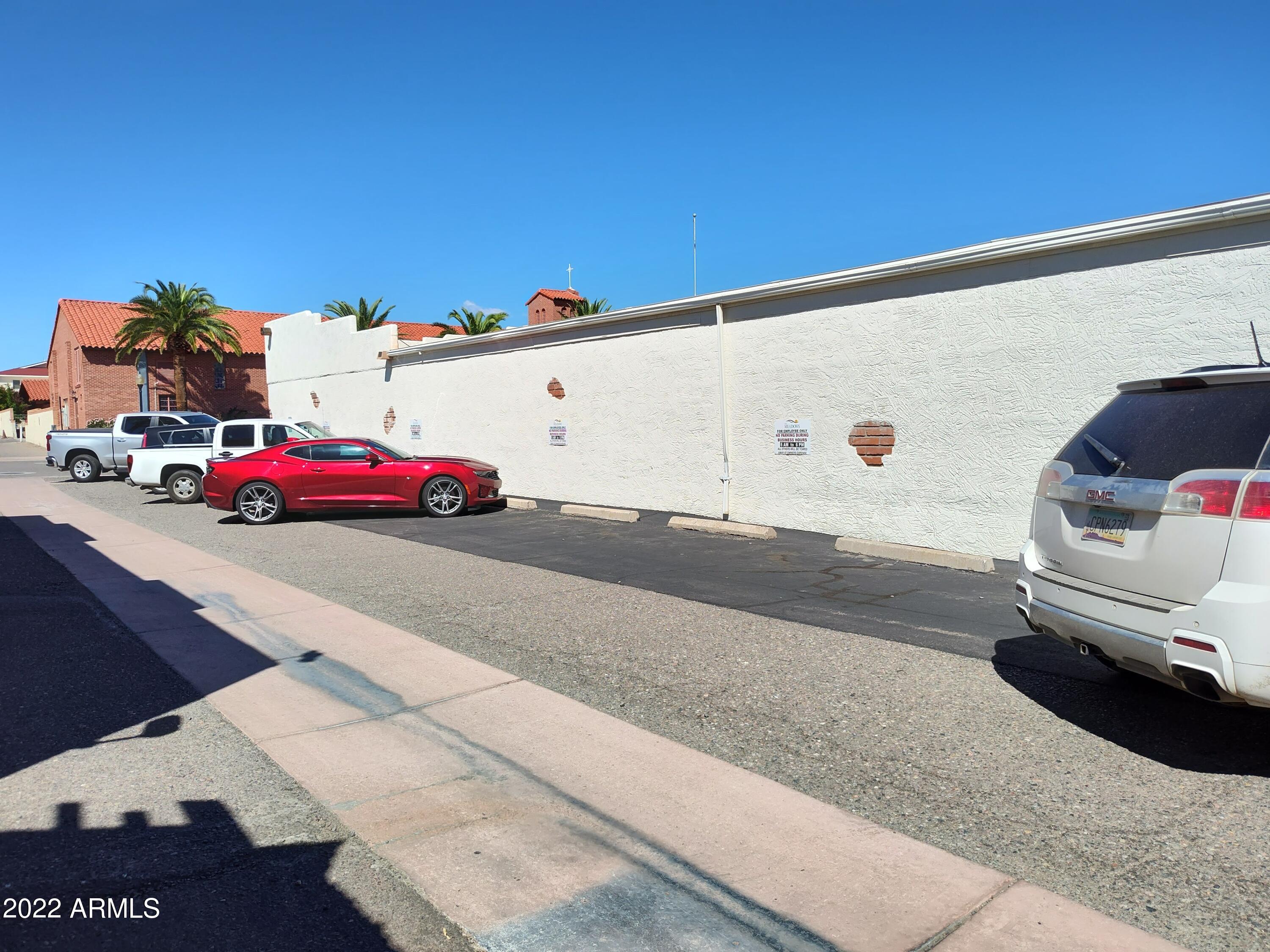 55 E YAVAPAI Street