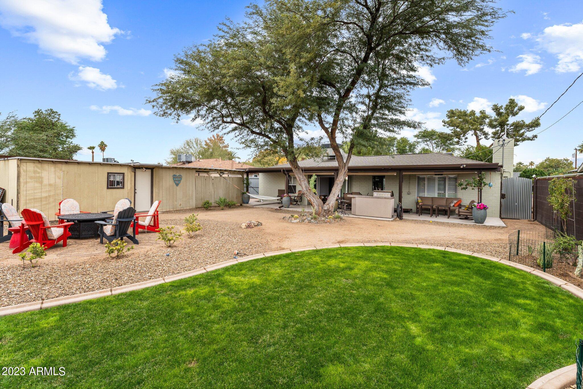 501 W COOLIDGE Street