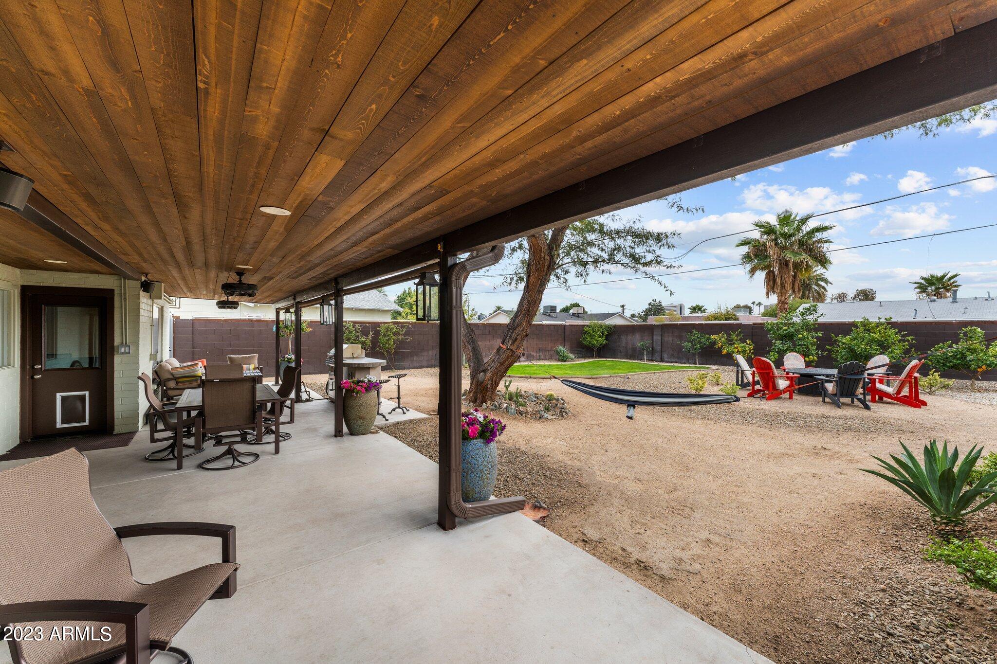501 W COOLIDGE Street
