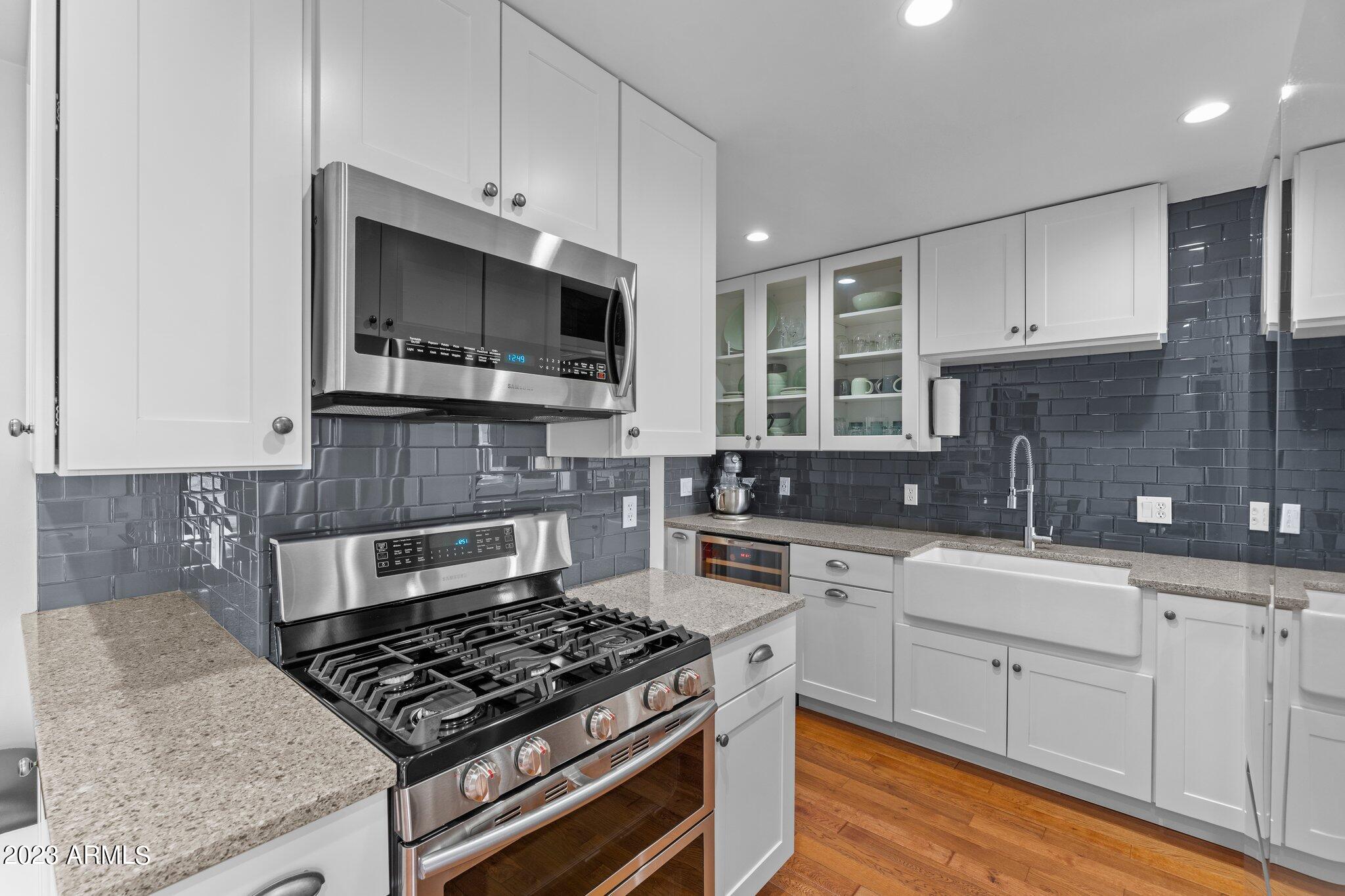 501 W COOLIDGE Street