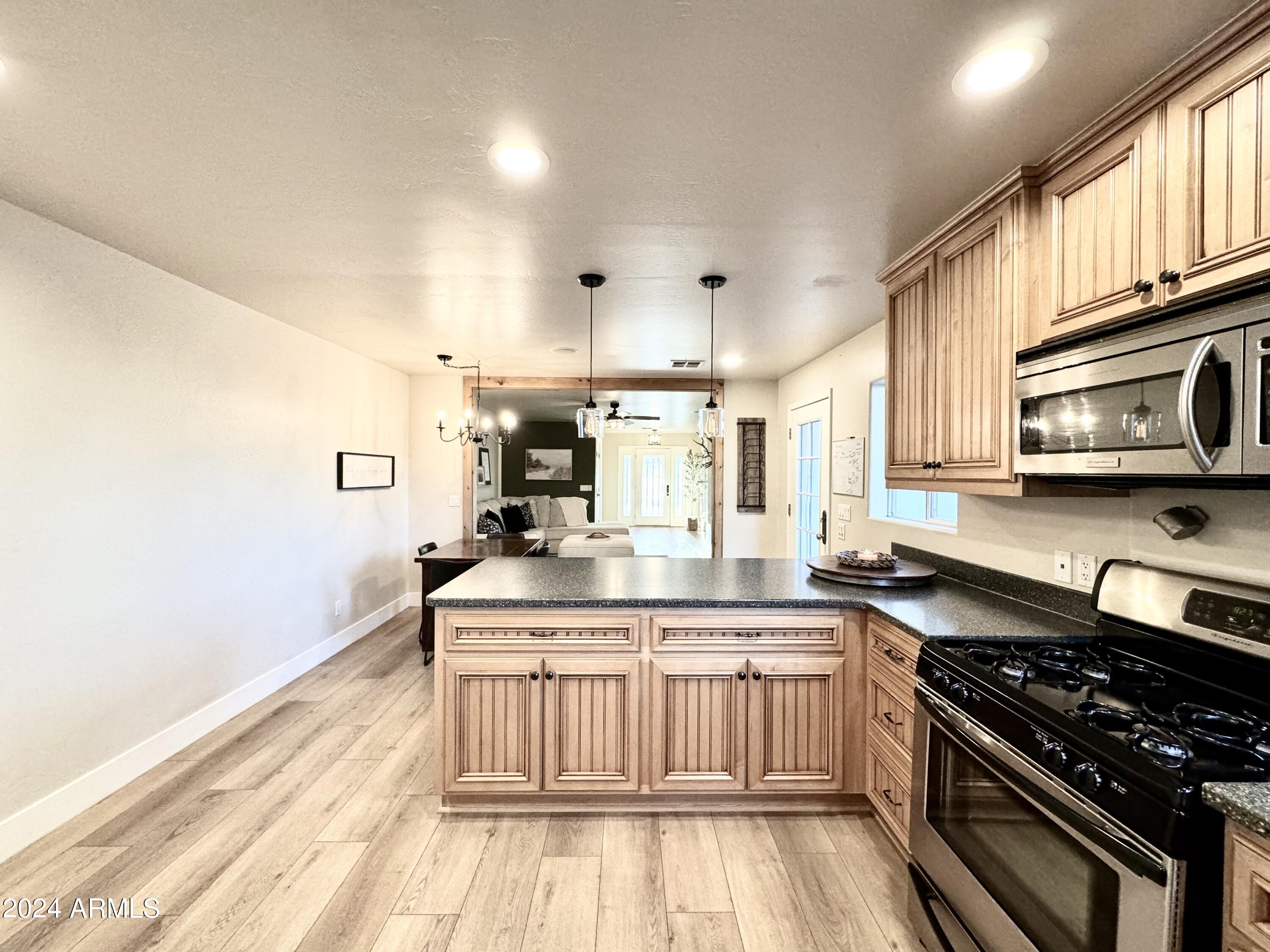 634 W La Golondrina Drive