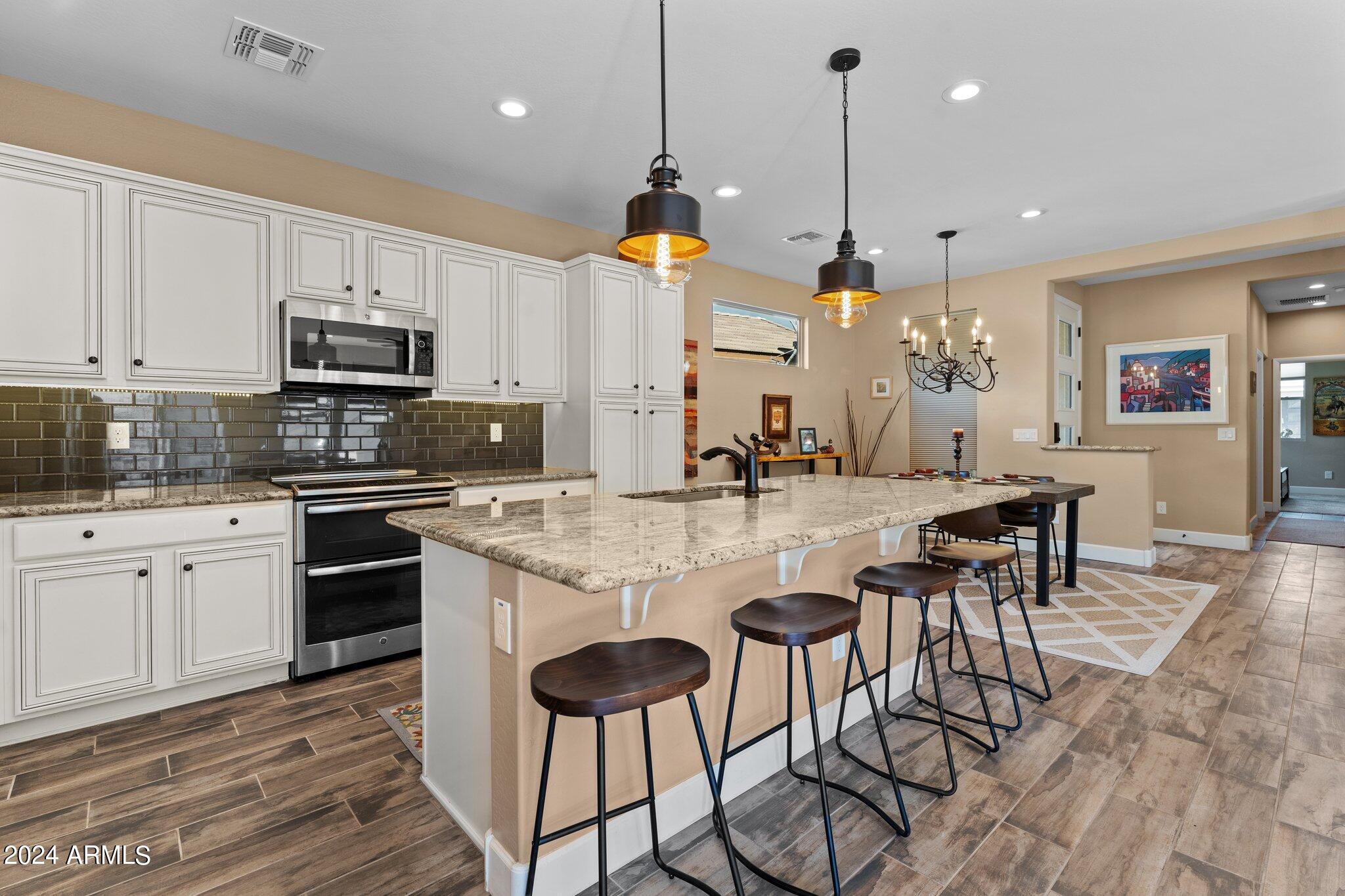 3914 GOLDMINE CANYON Way