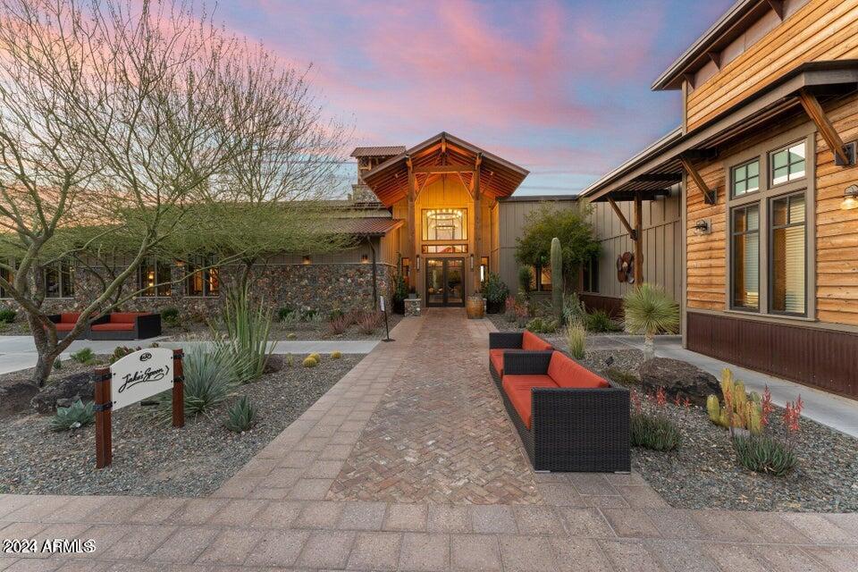 3914 GOLDMINE CANYON Way