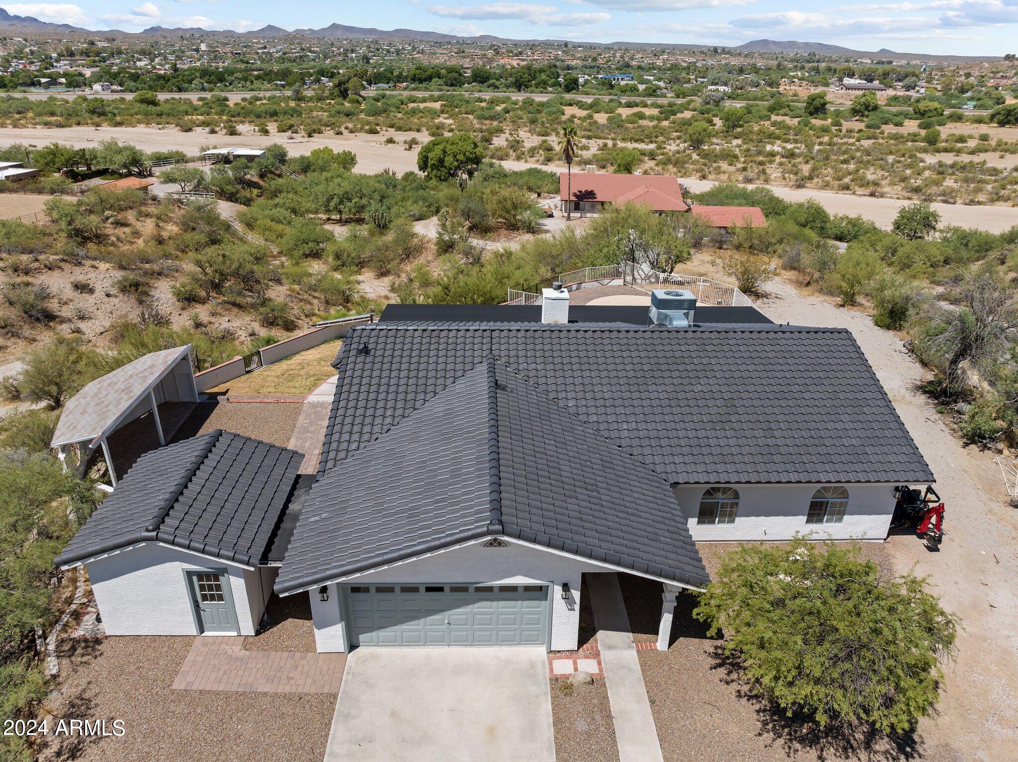 255 E Thurber Road