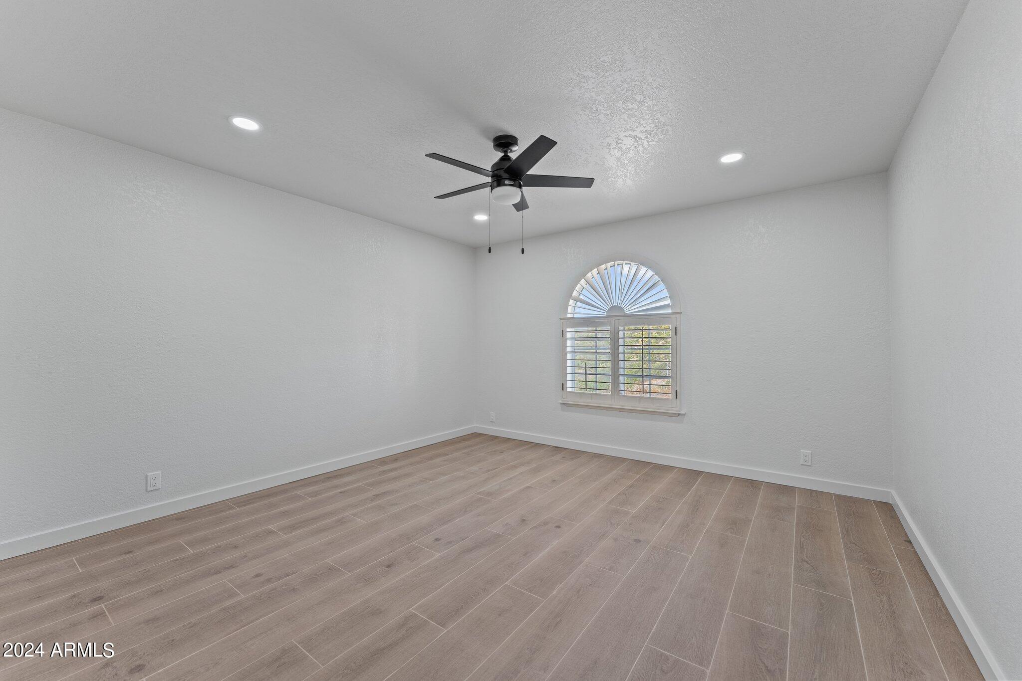 255 E Thurber Road