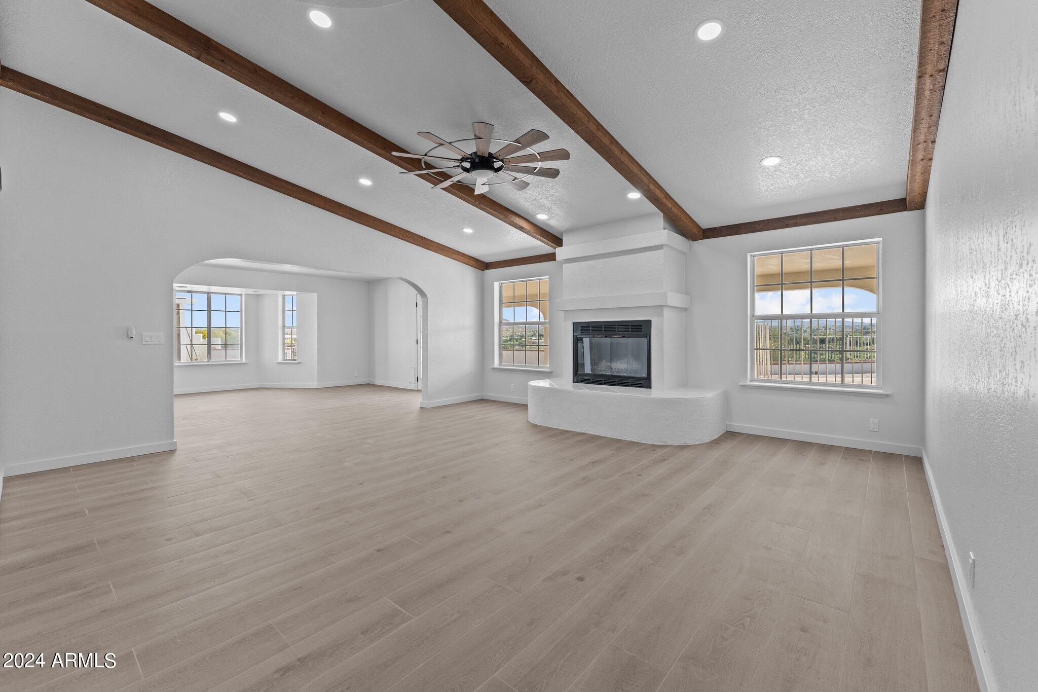 255 E Thurber Road