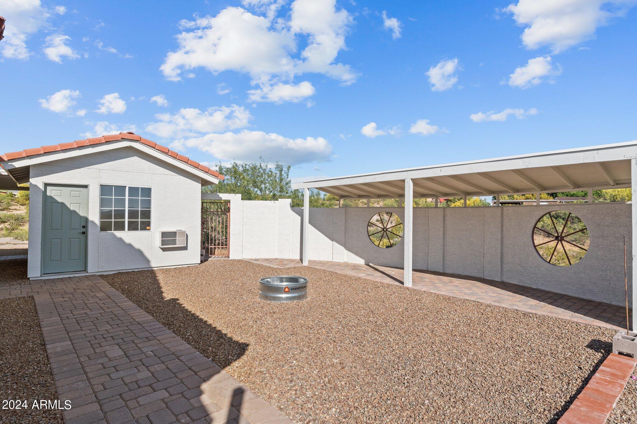 255 E Thurber Road