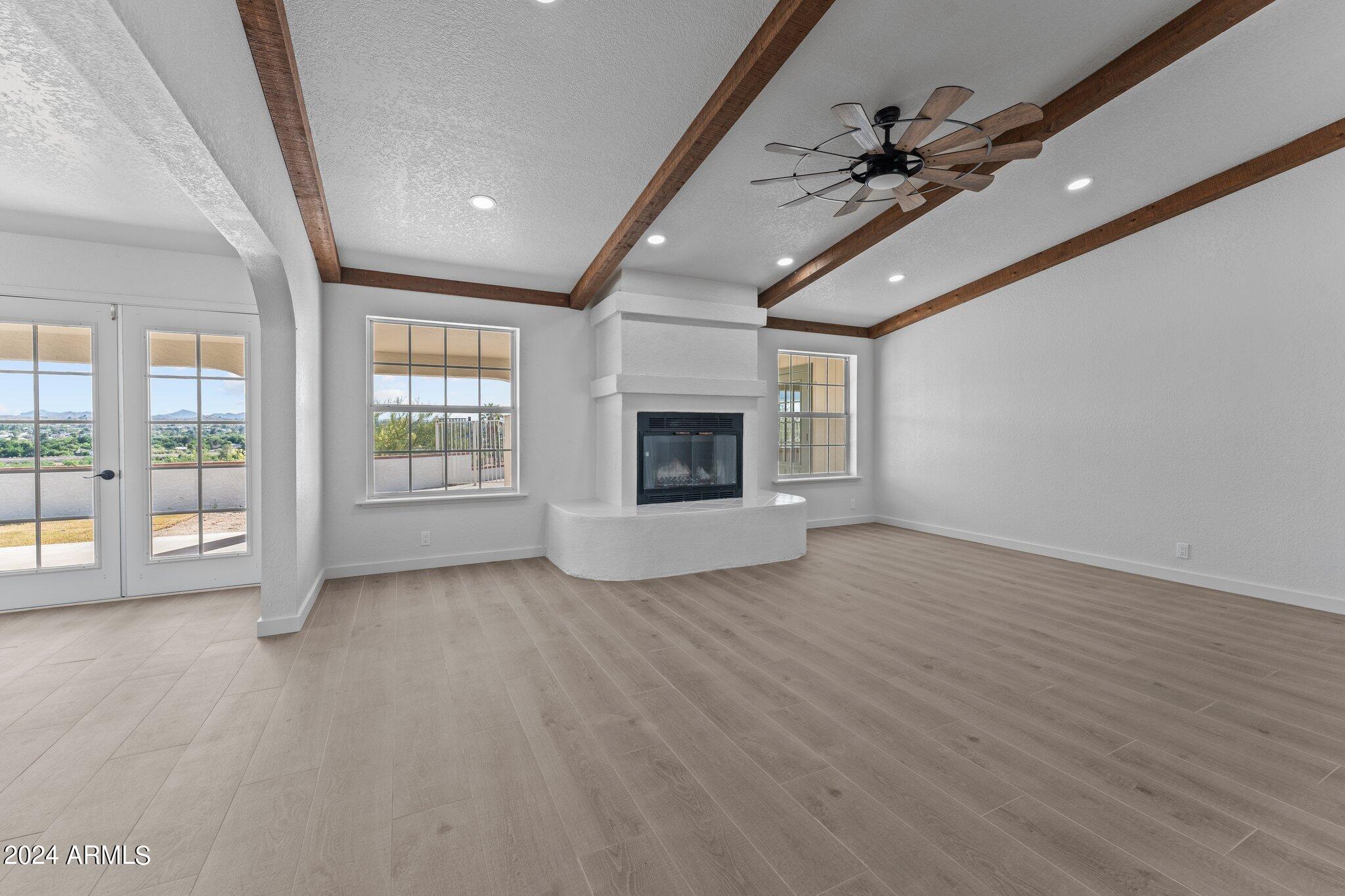 255 E Thurber Road