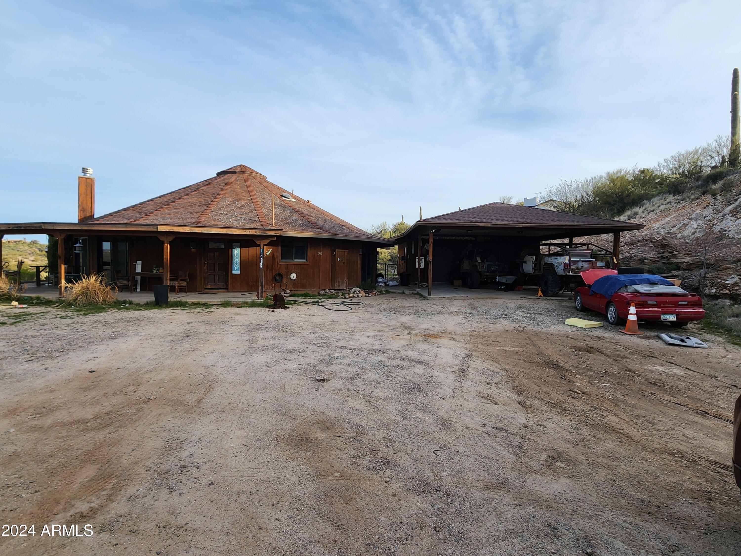 1205 N MUSTANG Trail