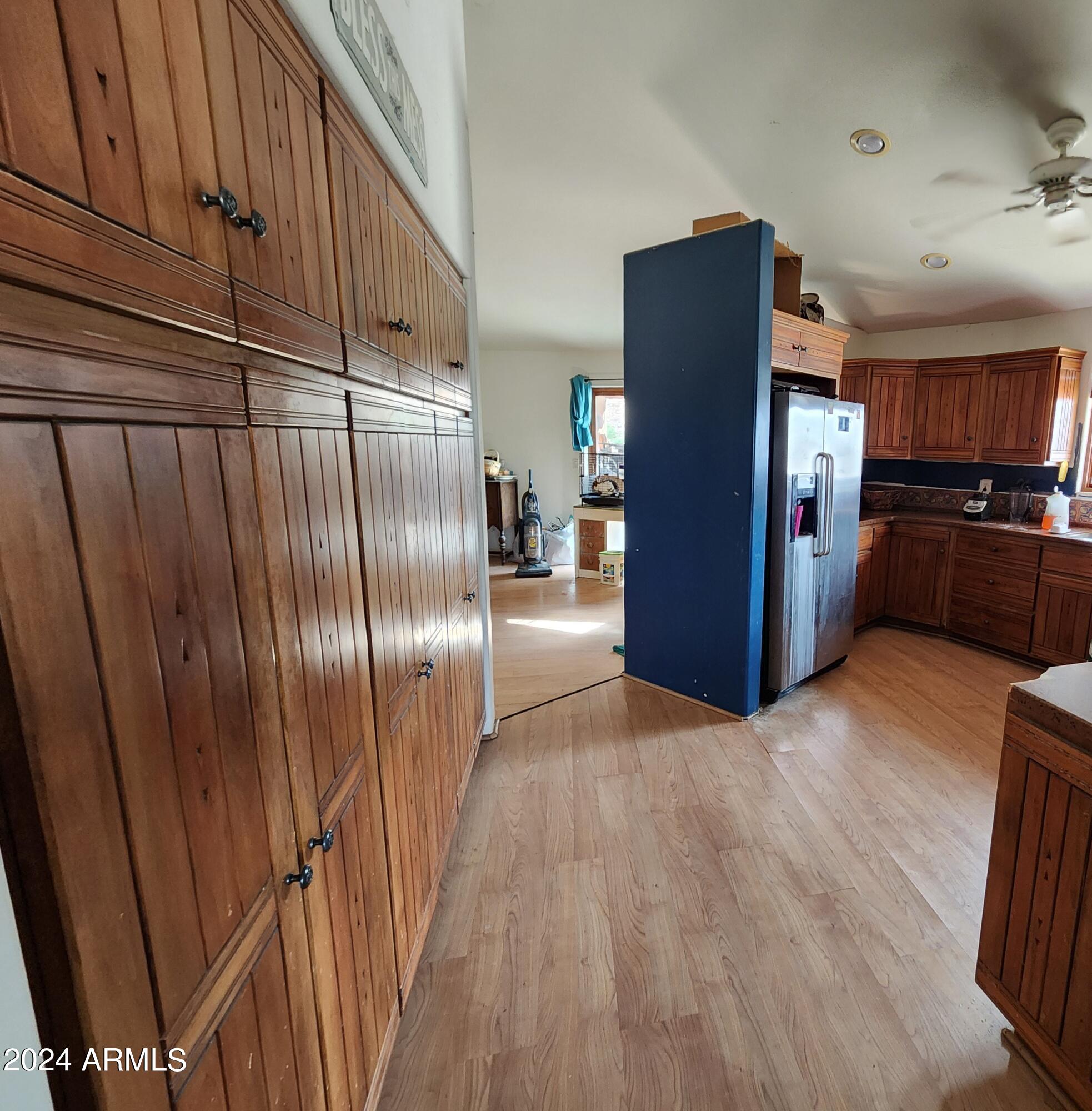 1205 N MUSTANG Trail
