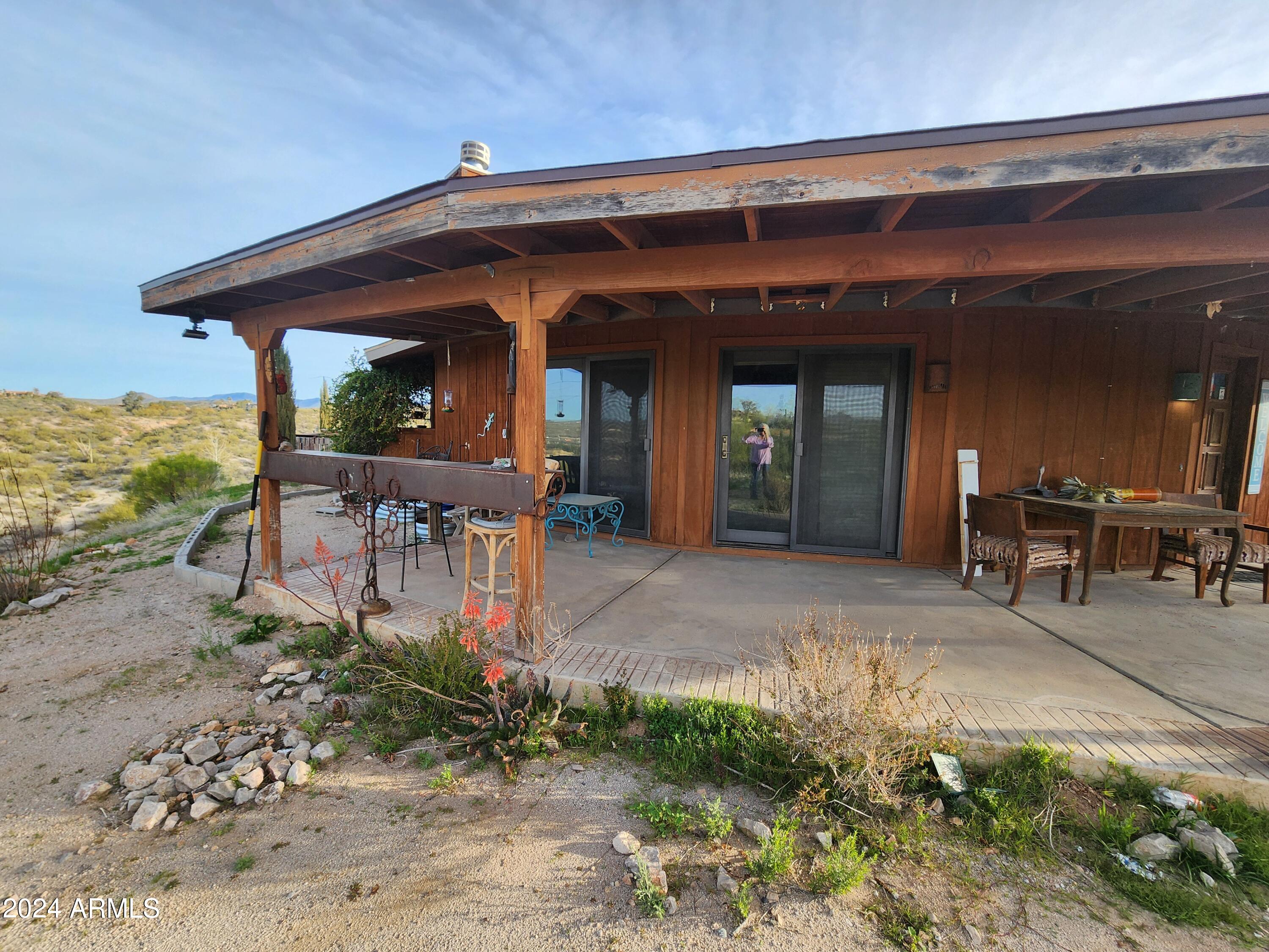 1205 N MUSTANG Trail