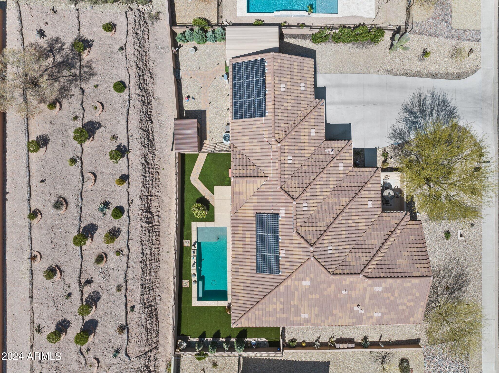 915 W Mclean Drive