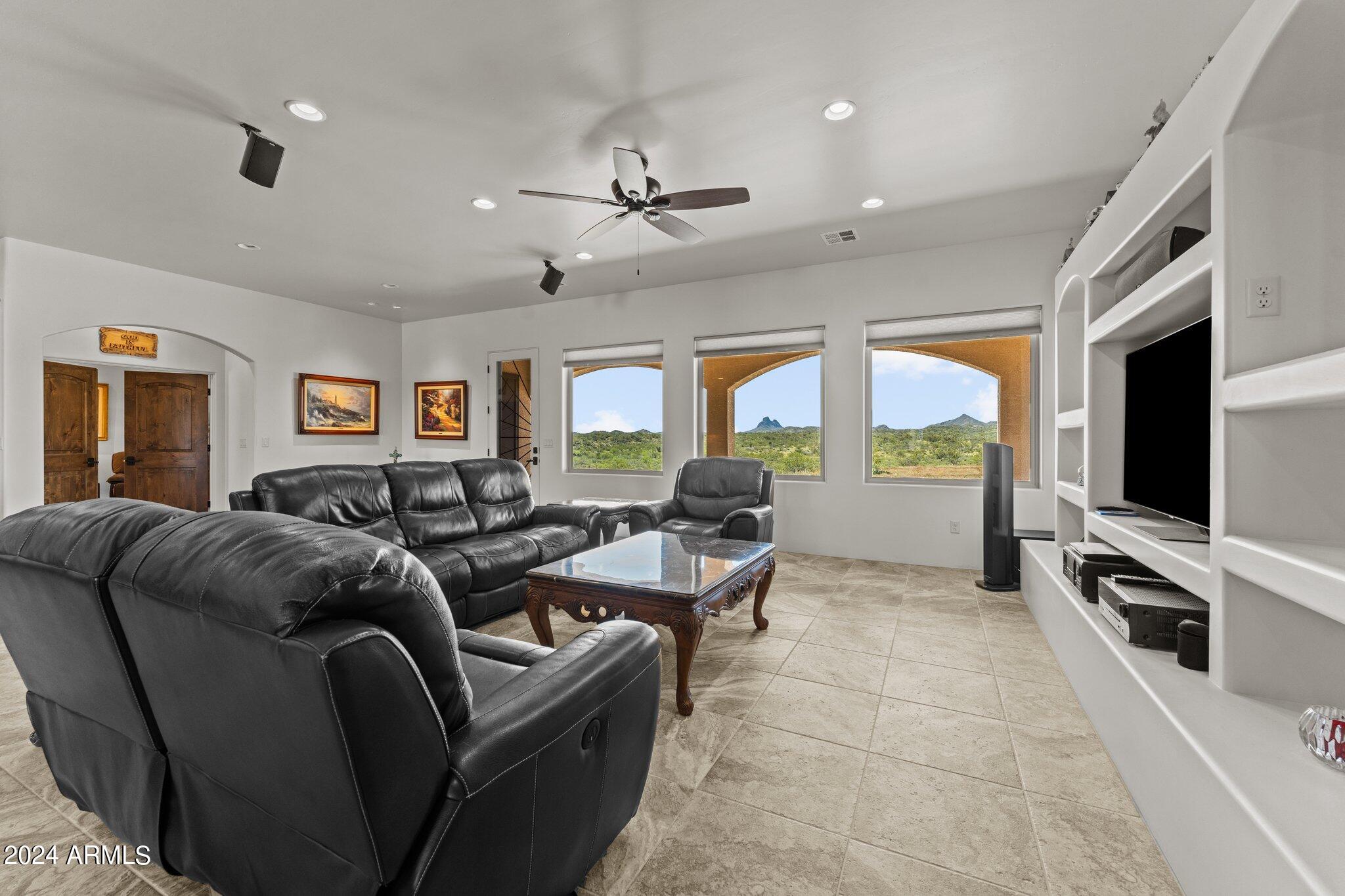 3615 OLD STAGECOACH Road