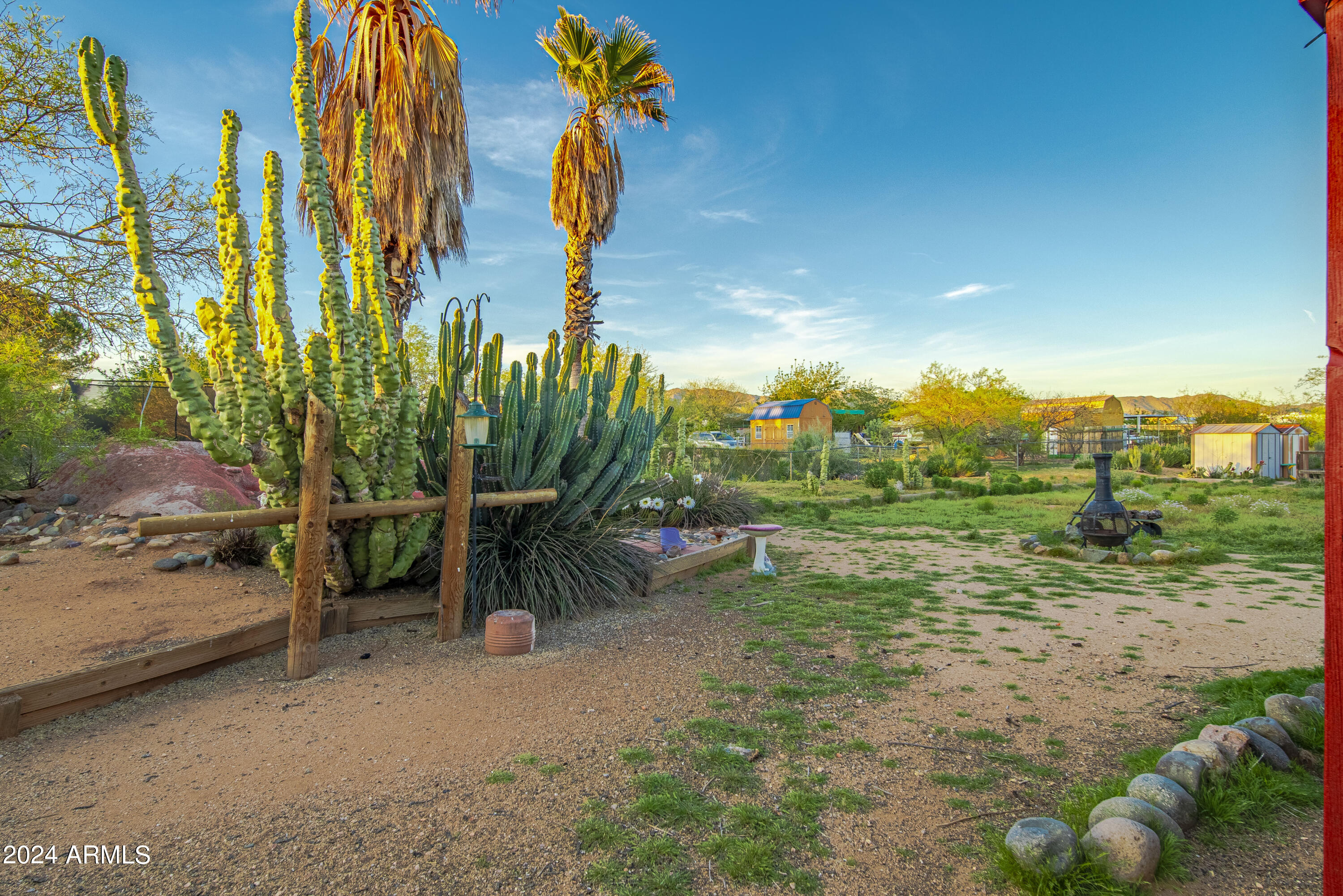 23152 W STAGHORN Lane