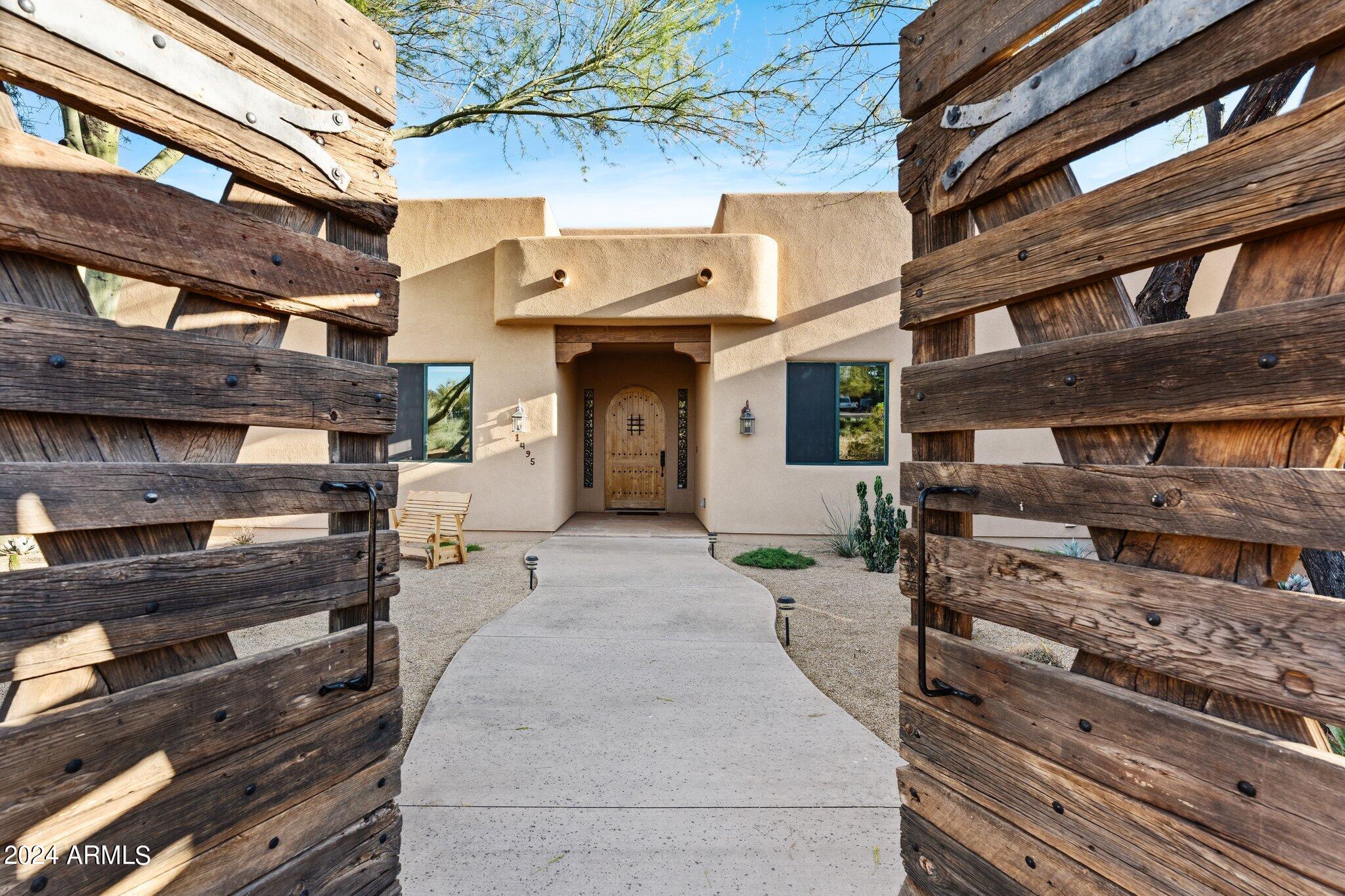 1495 VISTA Drive