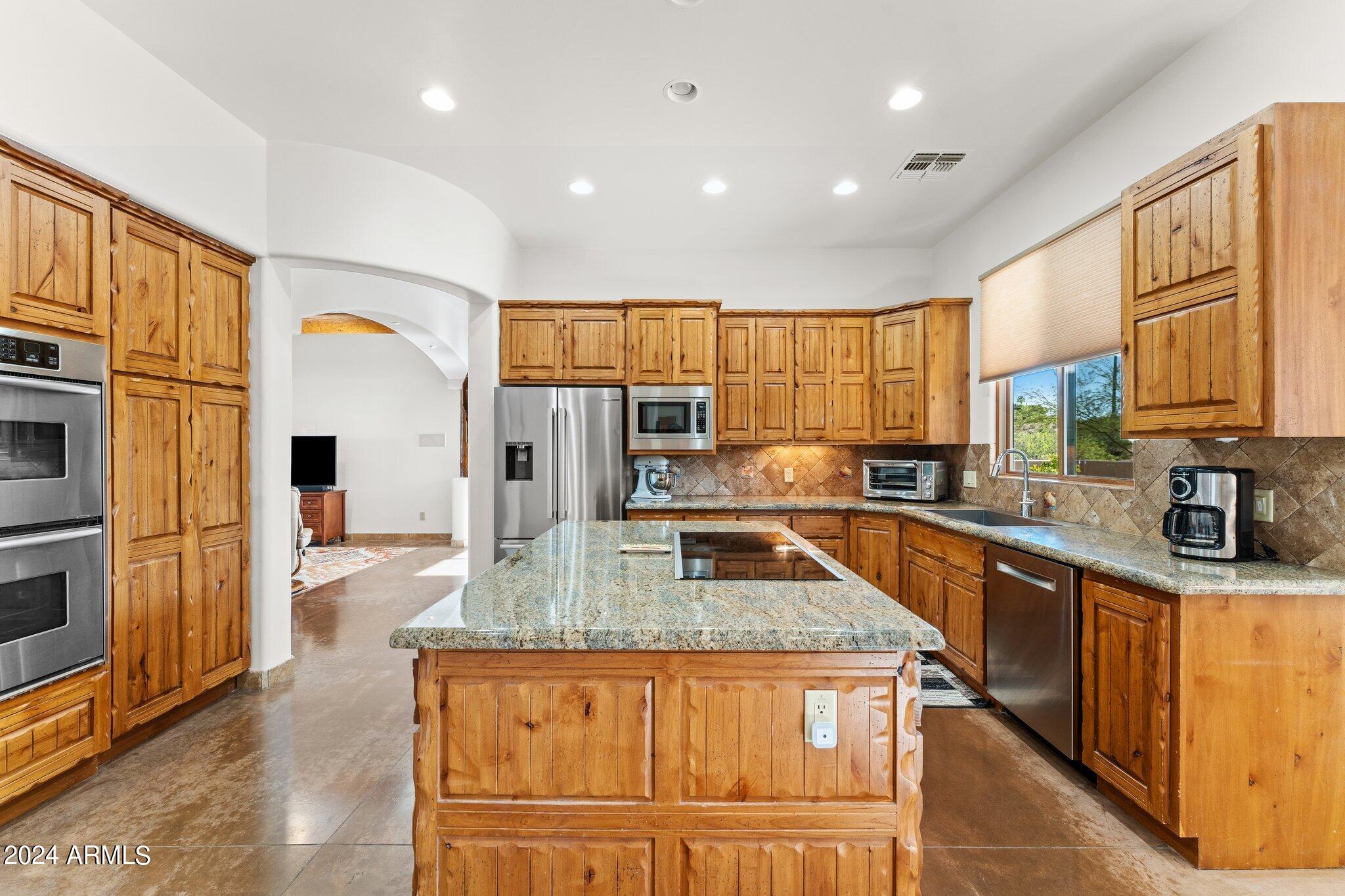 1495 VISTA Drive