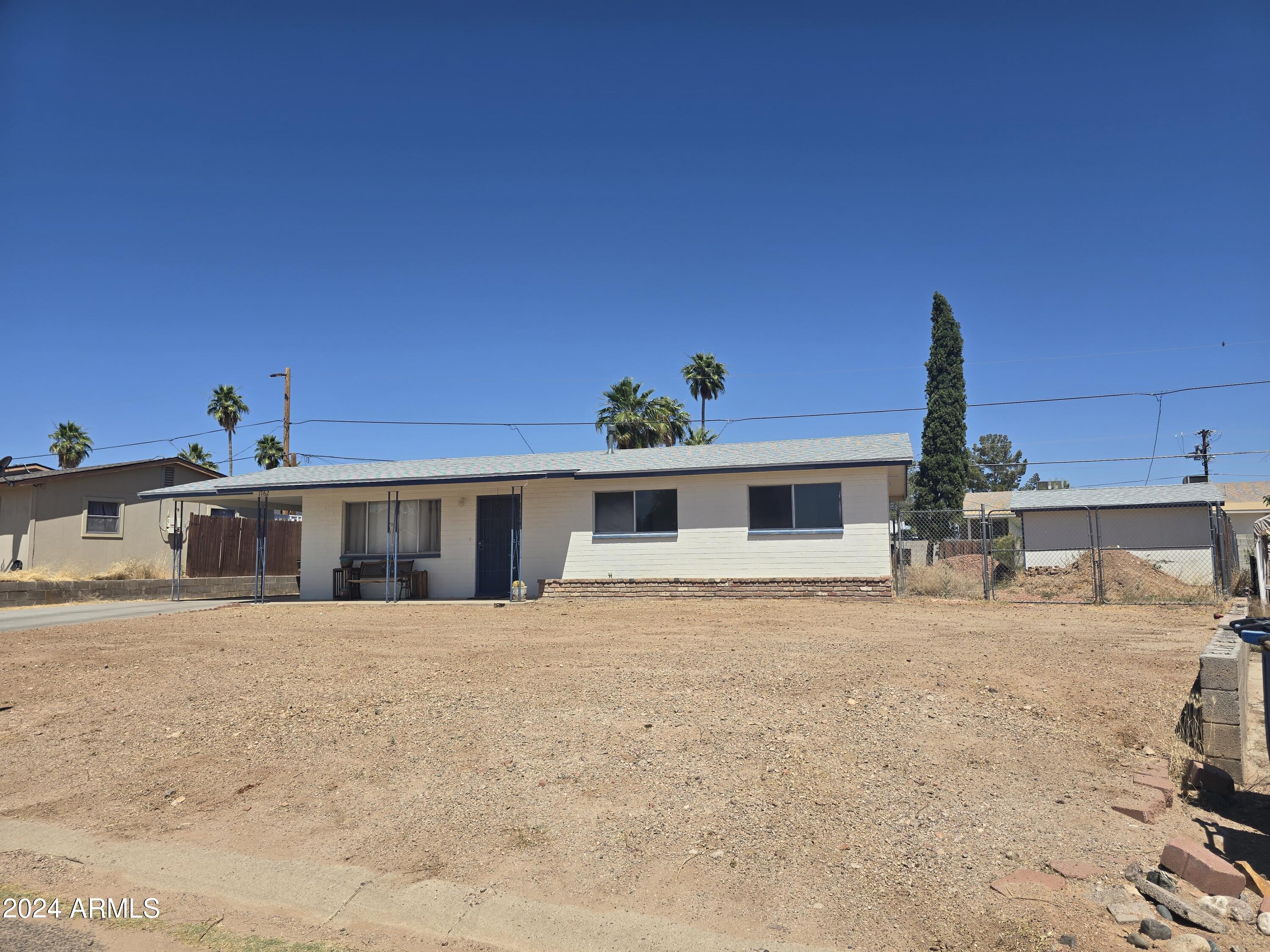 1762 PAPAGO Place