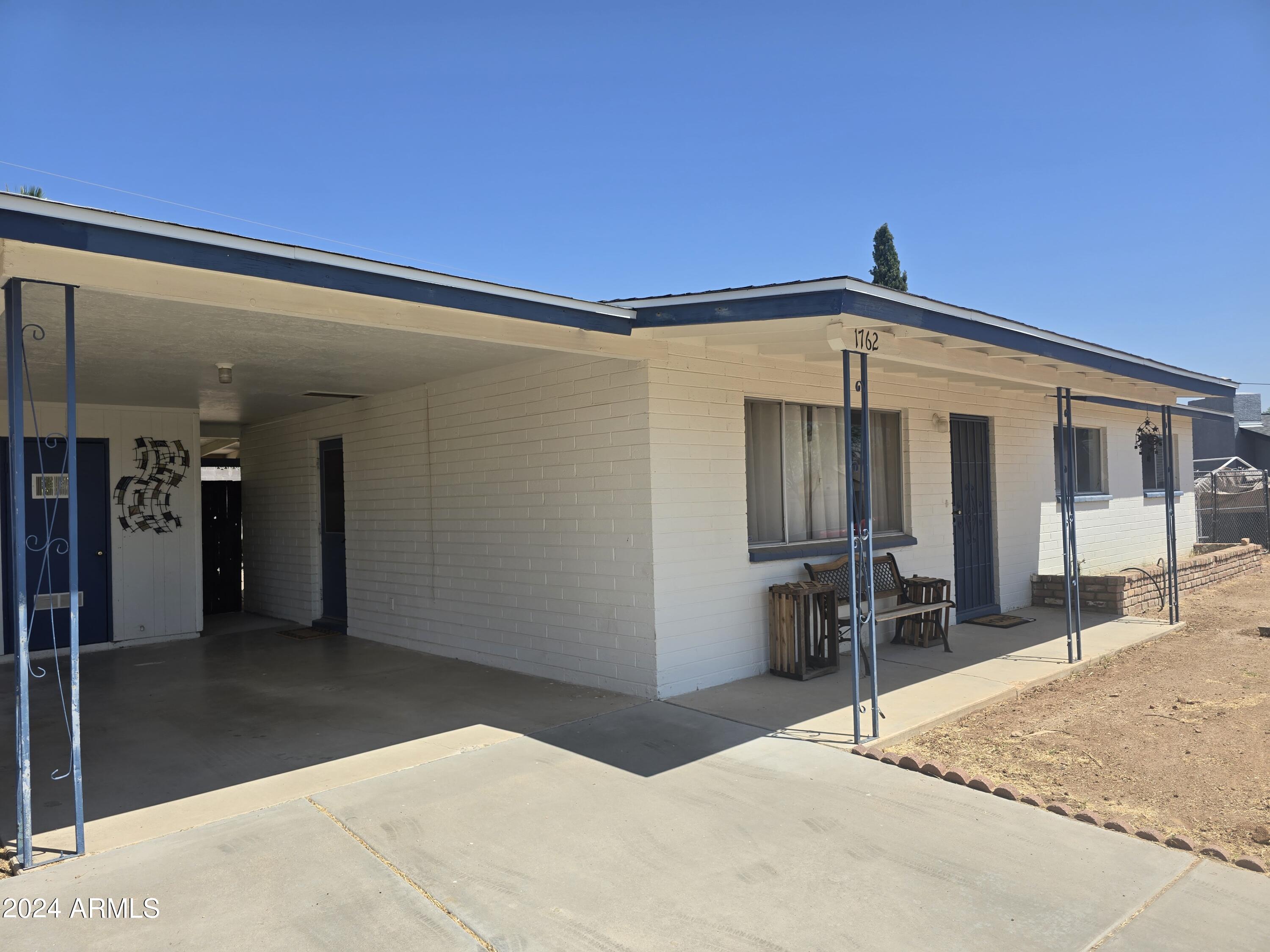 1762 PAPAGO Place