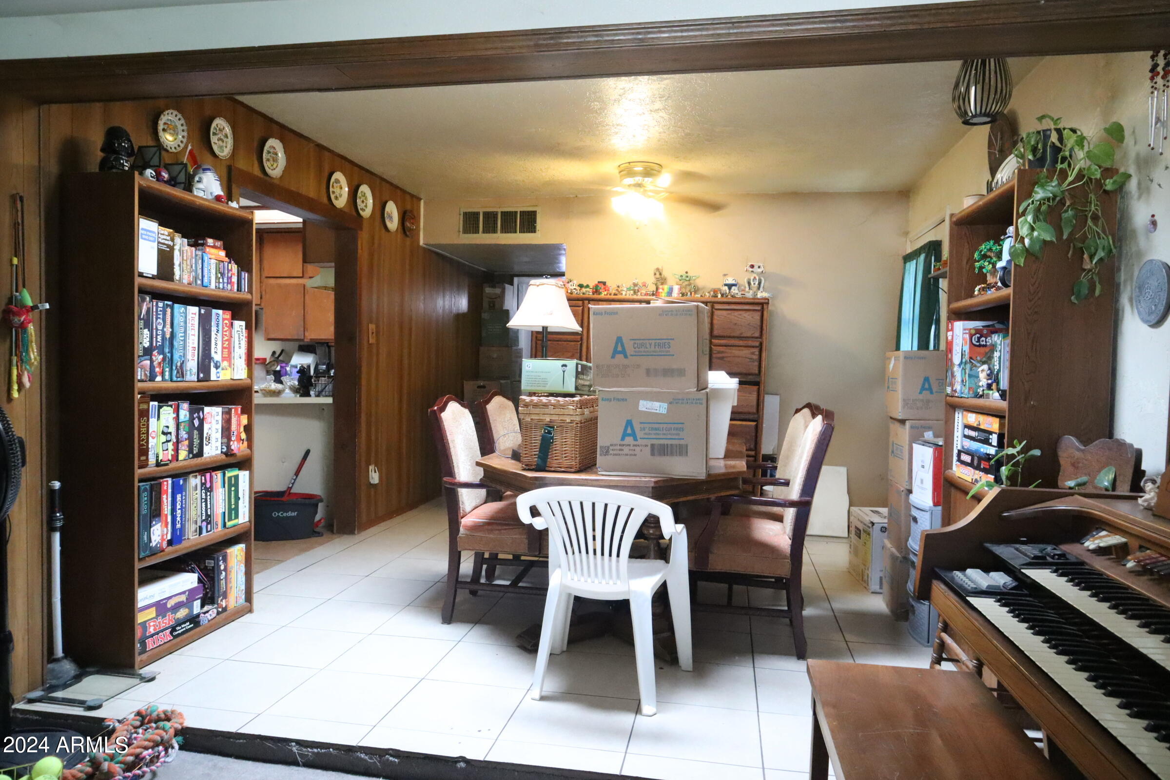 51027 N MOCKINGBIRD Road