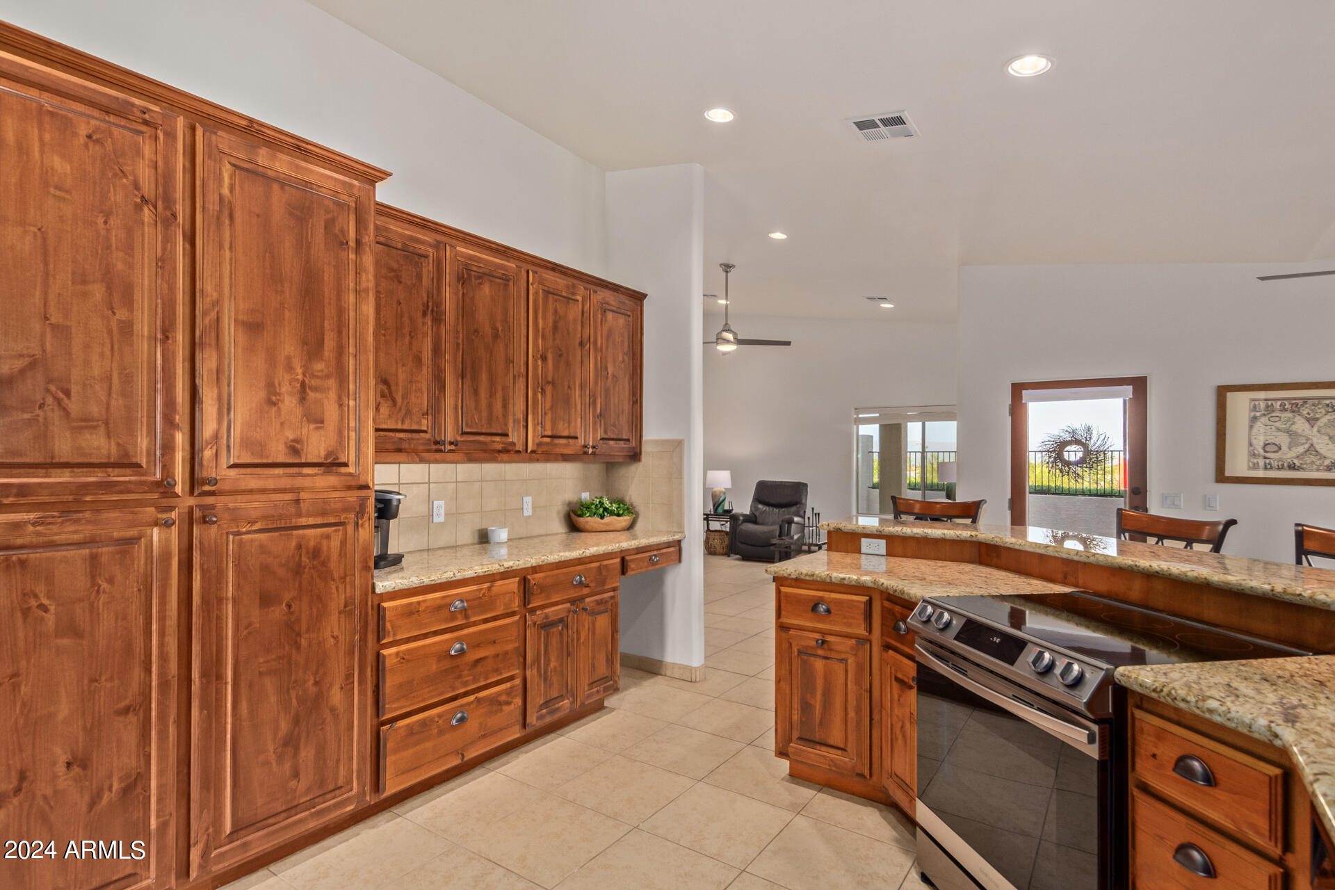 2585 W PINTO Place