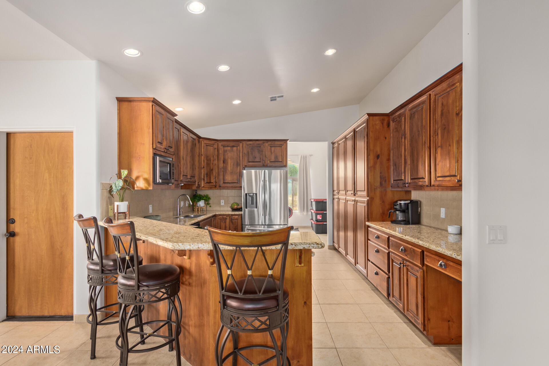 2585 W PINTO Place