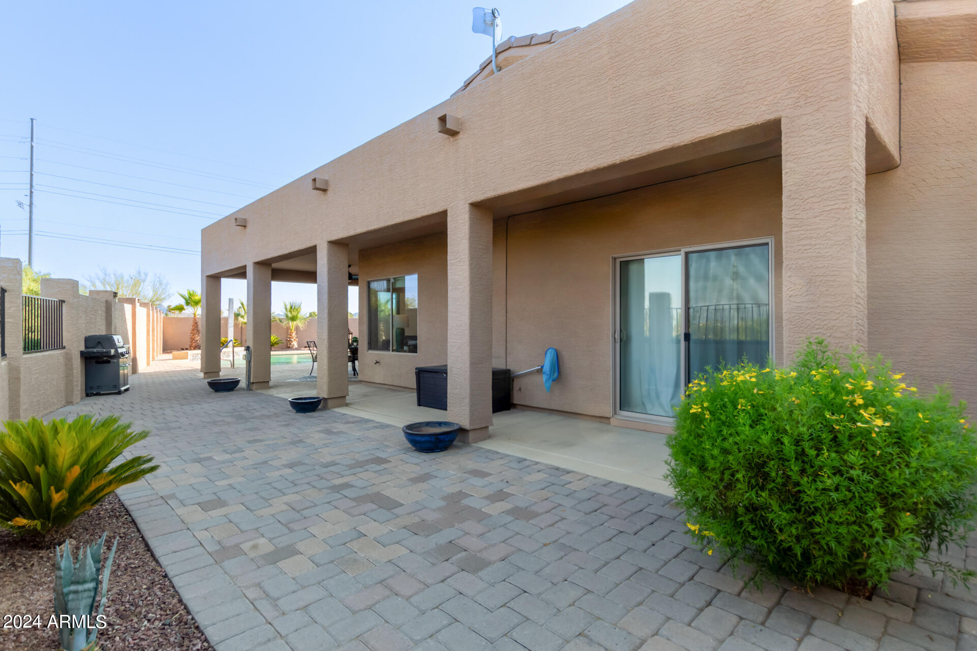 2585 W PINTO Place