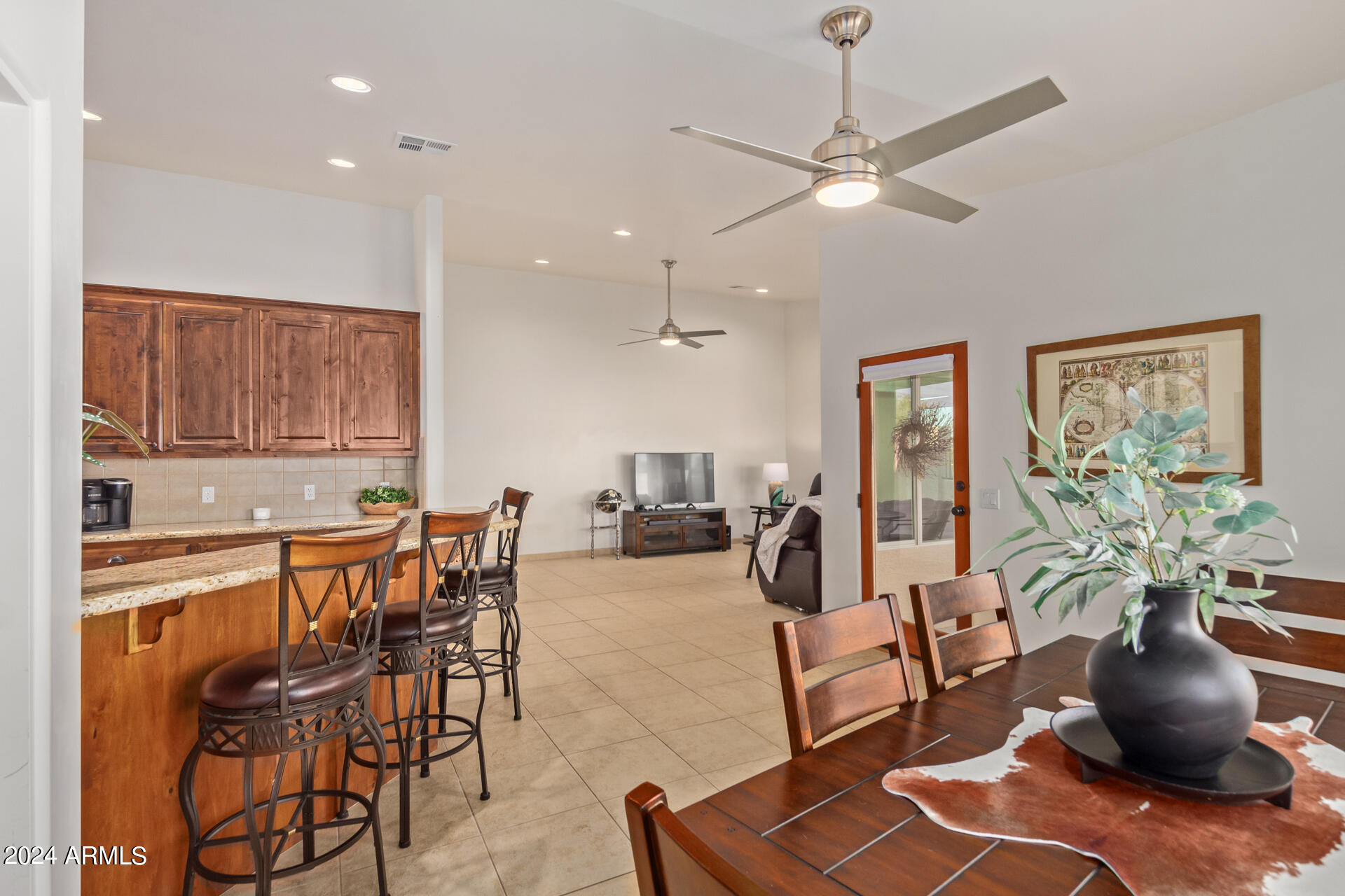 2585 W PINTO Place