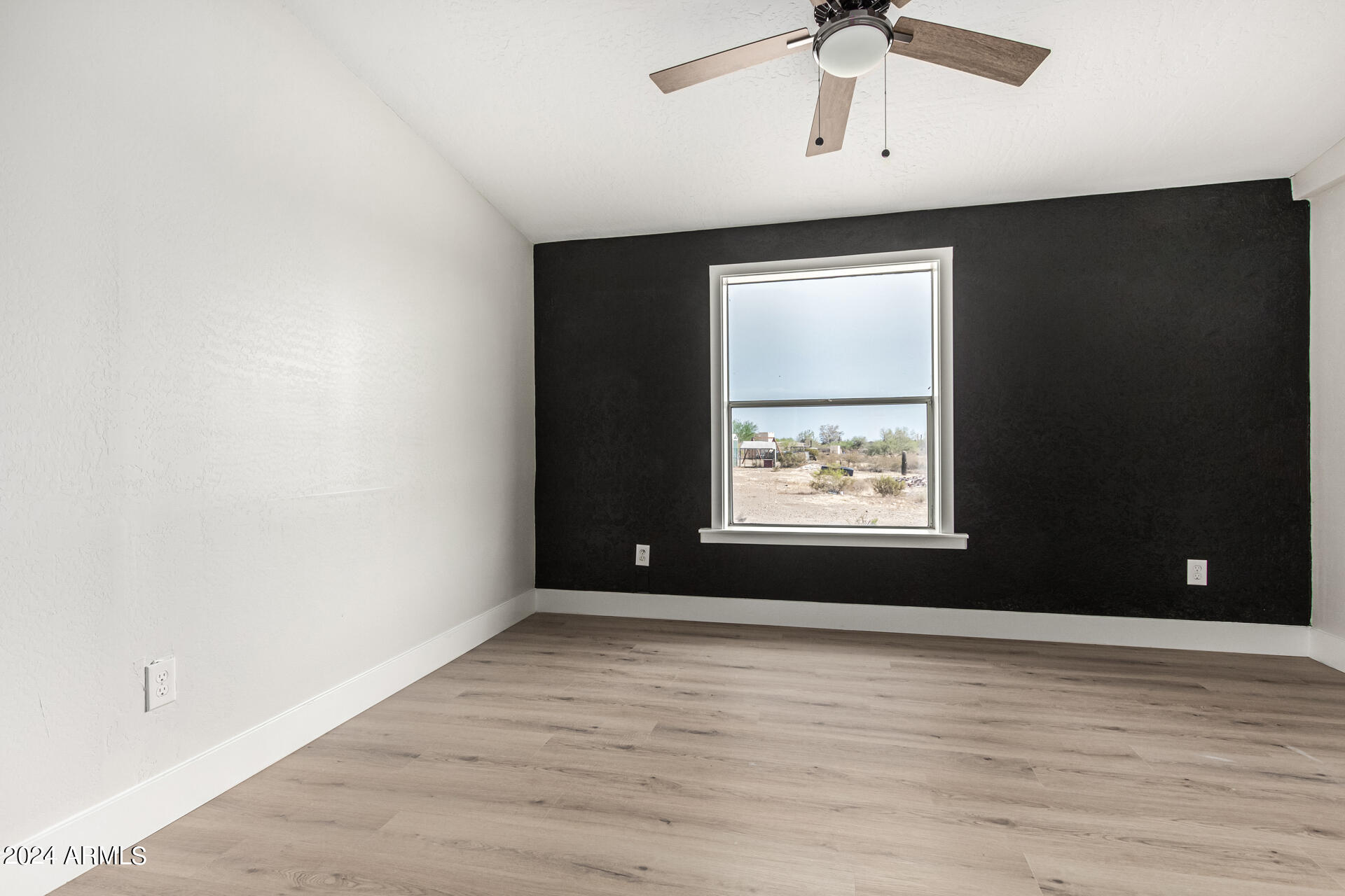 16539 W QUAIL RUN Road