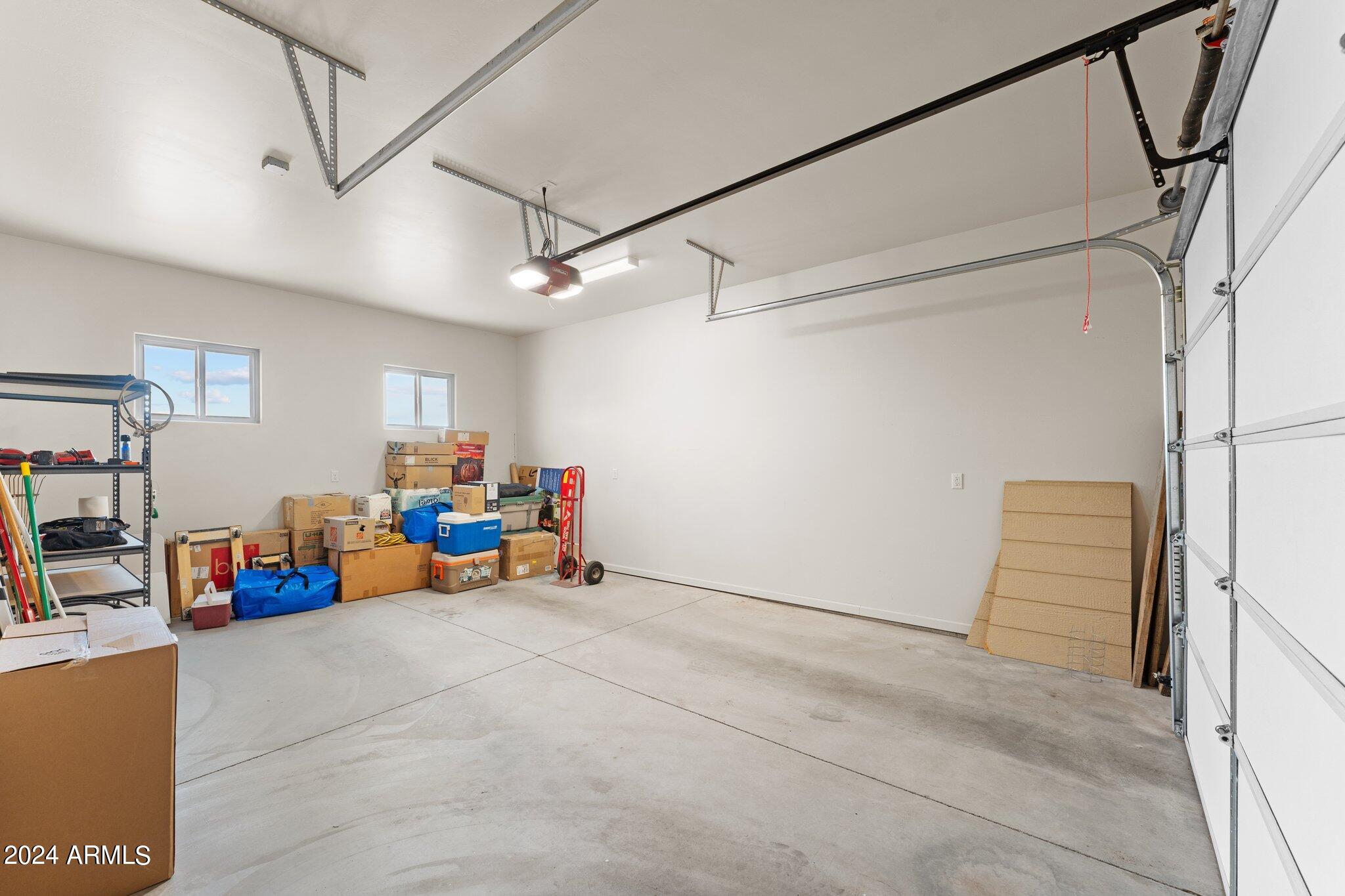 902 W SANTA FE Circle