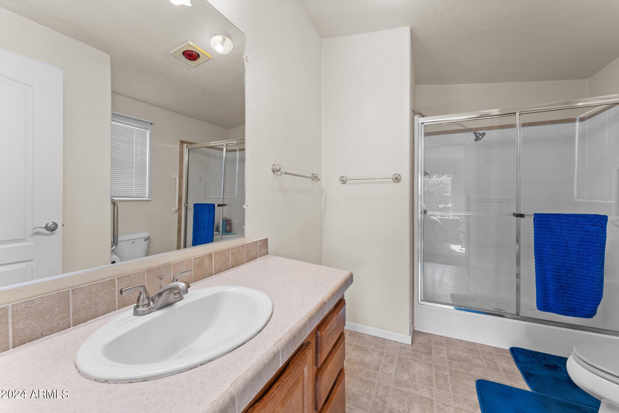 30525 S FORT APACHE Drive 125