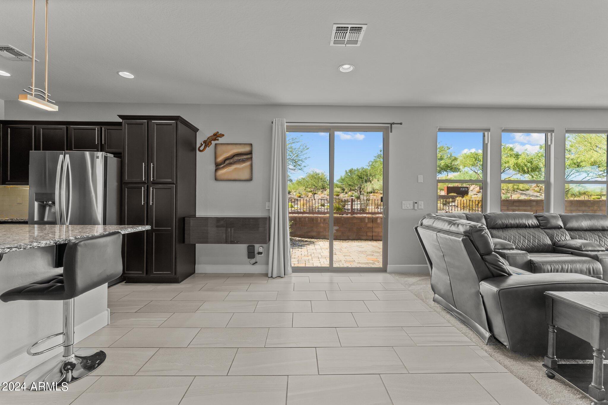 4475 COVERED WAGON Trail