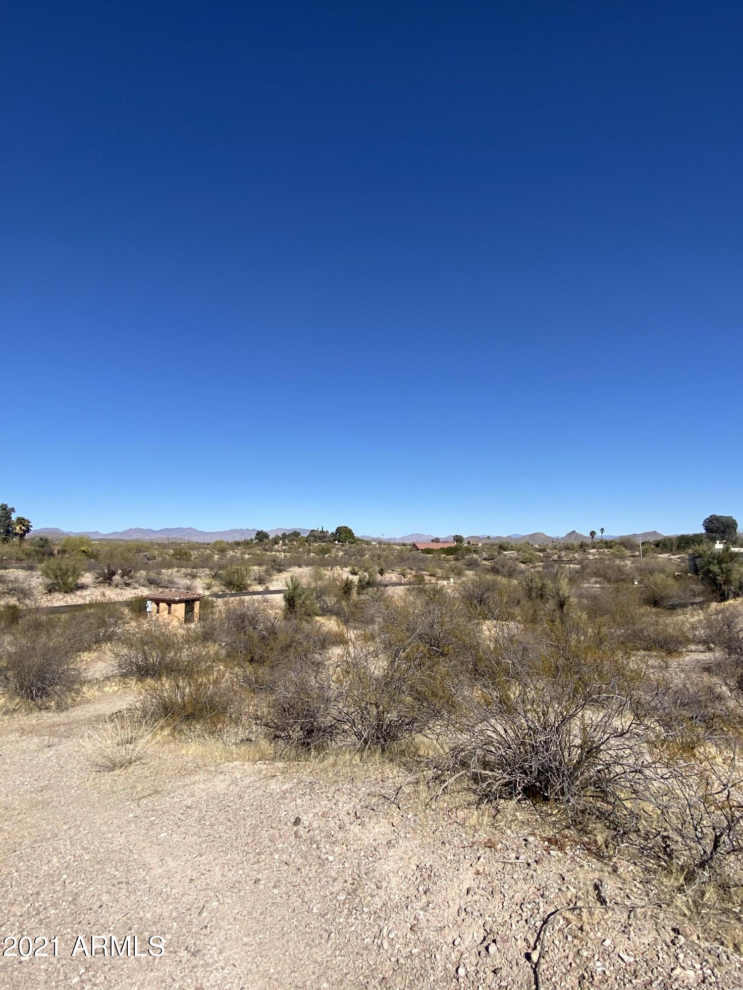56202 N VULTURE MINE Road, 3