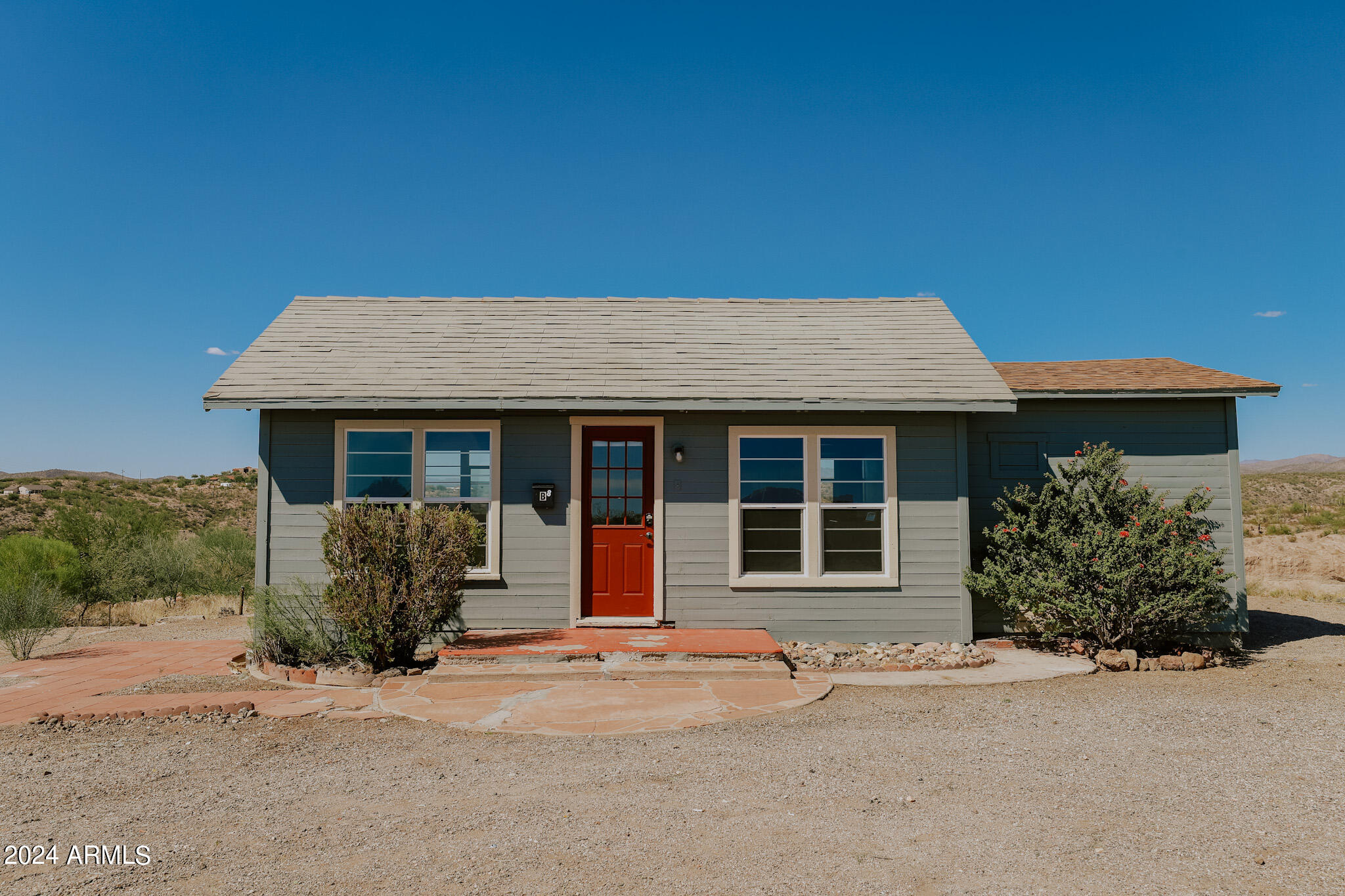 44025 N US HWY 60