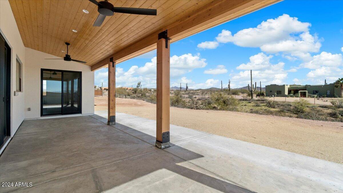 25927 W RAVINA Lane