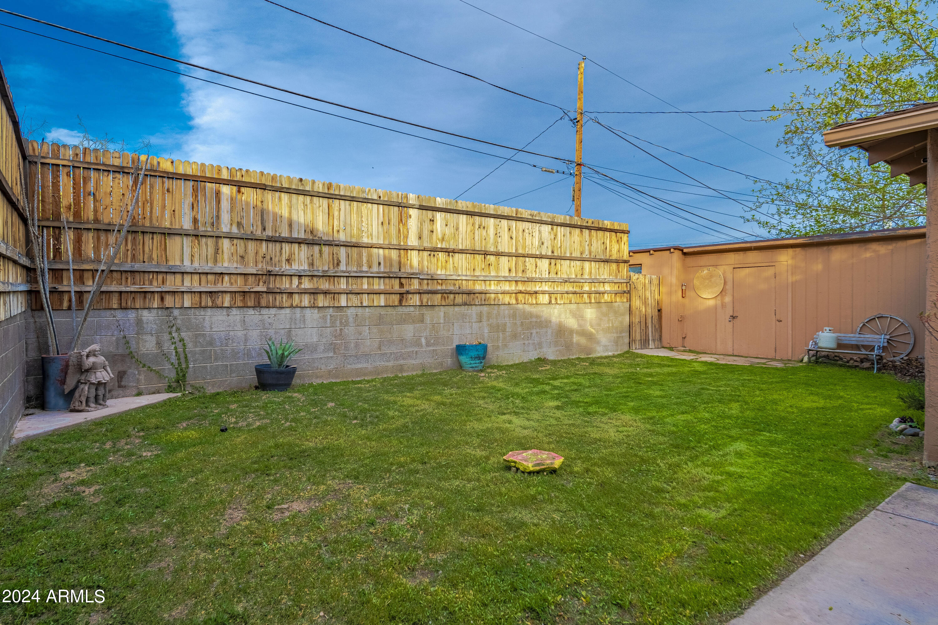 155 N MADISON Street