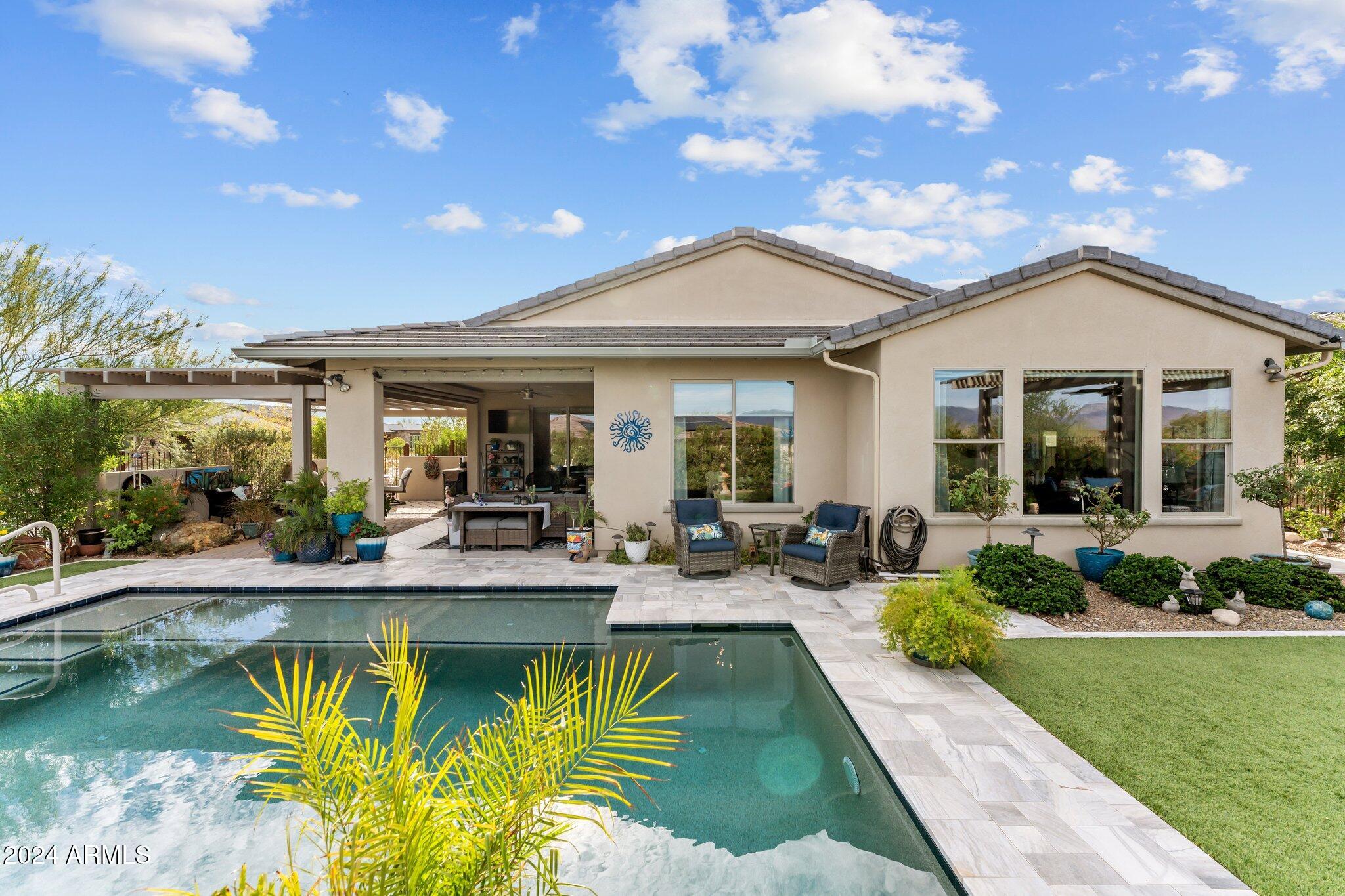 4555 FLETCHER Court