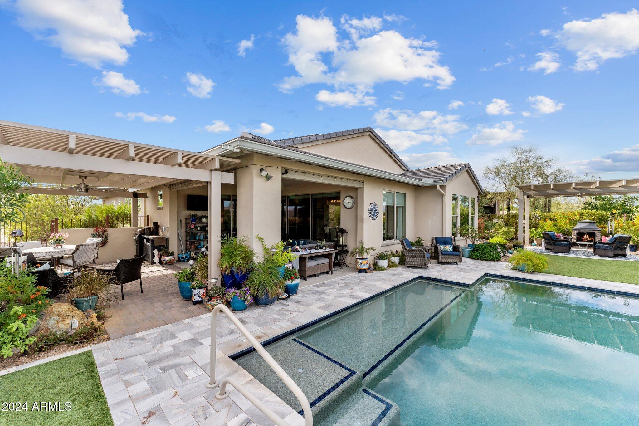 4555 FLETCHER Court