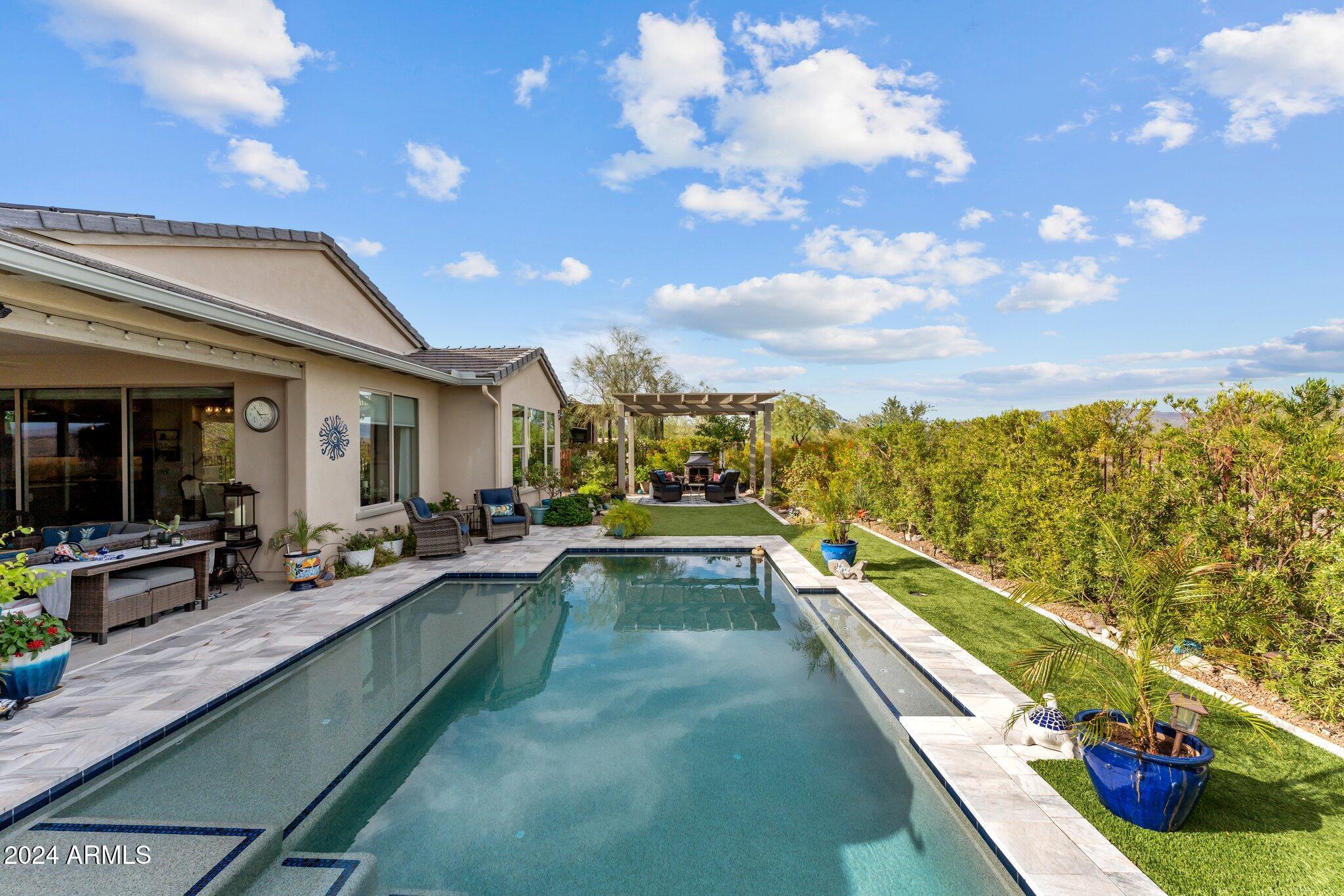 4555 FLETCHER Court
