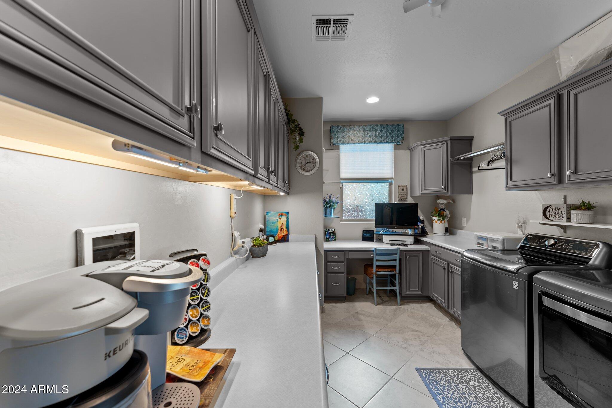 4555 FLETCHER Court