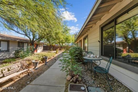 520 S PALM Drive