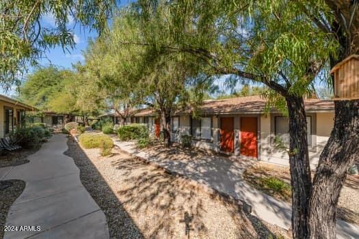 520 S PALM Drive