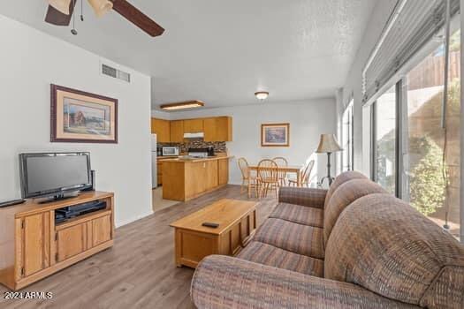 520 S PALM Drive